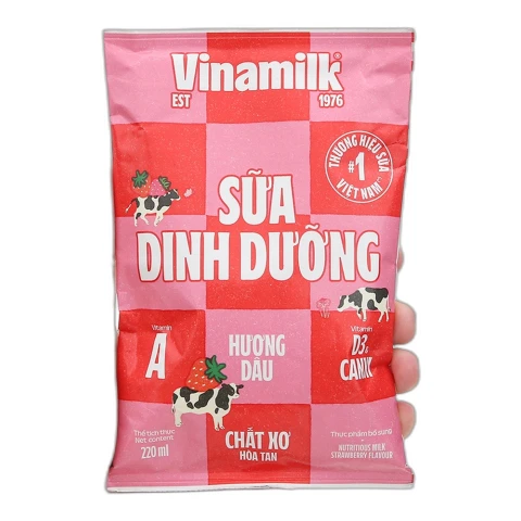 Sữa tươi tiệt trùng Vinamilk 100% dâu bịch 220ml
