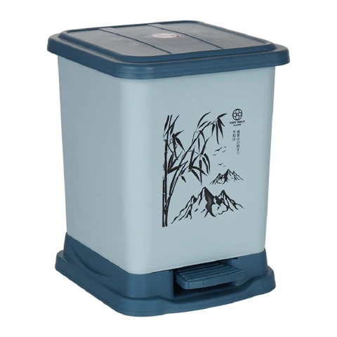 Bật rác vuông Việt Nhật  7L 8031