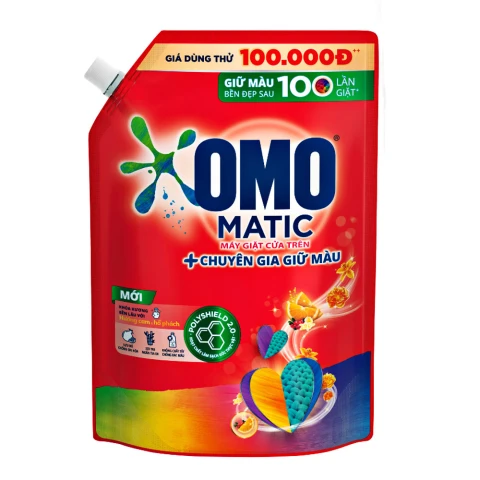 Nước giặt Omo giữ màu cửa trên túi 1.8kg
