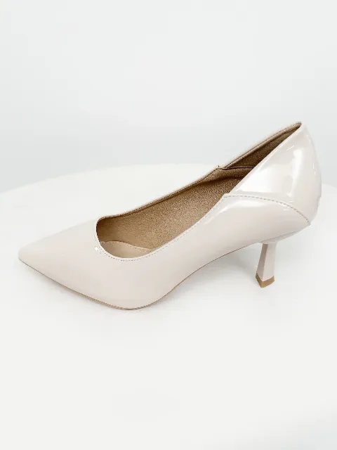 Giầy da nữ 7F A8616 kem N07 size39