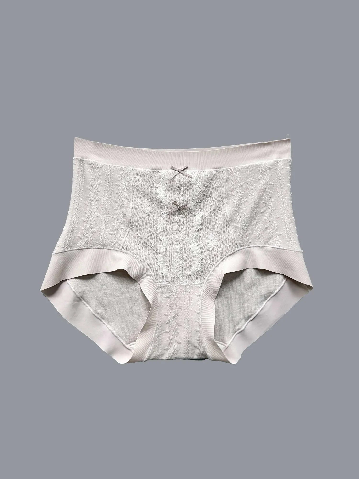 https://sieuthithanhdo.vn/images/products/thoi_trang/anhthoitranggoss/2025/thudong/thang12/19-12-41quanlot/R370793/original/R370793_1.webp