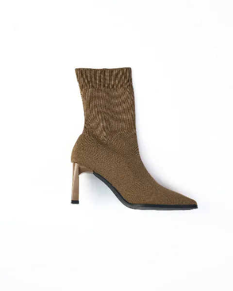 Bốt nữ 369-1 đen HL size38