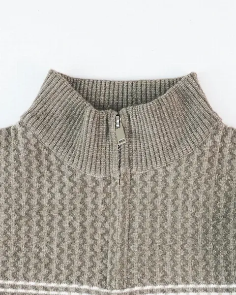 Áo len nam cổ khóa 3308 nâu size XL. QC02