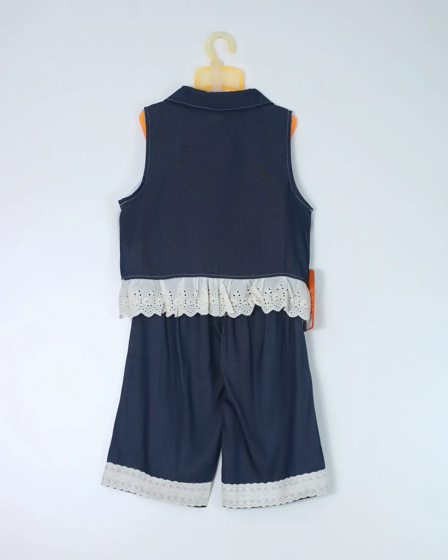 https://sieuthithanhdo.vn/images/products/thoi_trang/anhthoitranggoss/2026/Thang%207/2-7/T250081/original/T250081_3.webp