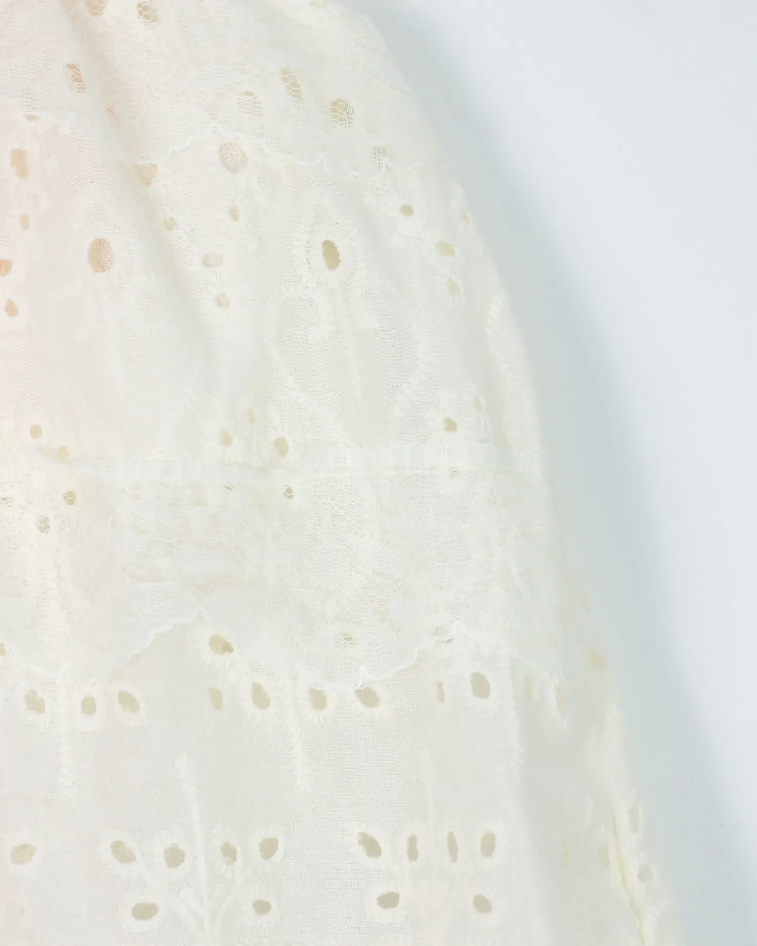 https://sieuthithanhdo.vn/images/products/thoi_trang/anhthoitranggoss/2026/Thang%207/8-7/T251293/original/T251293_2.webp