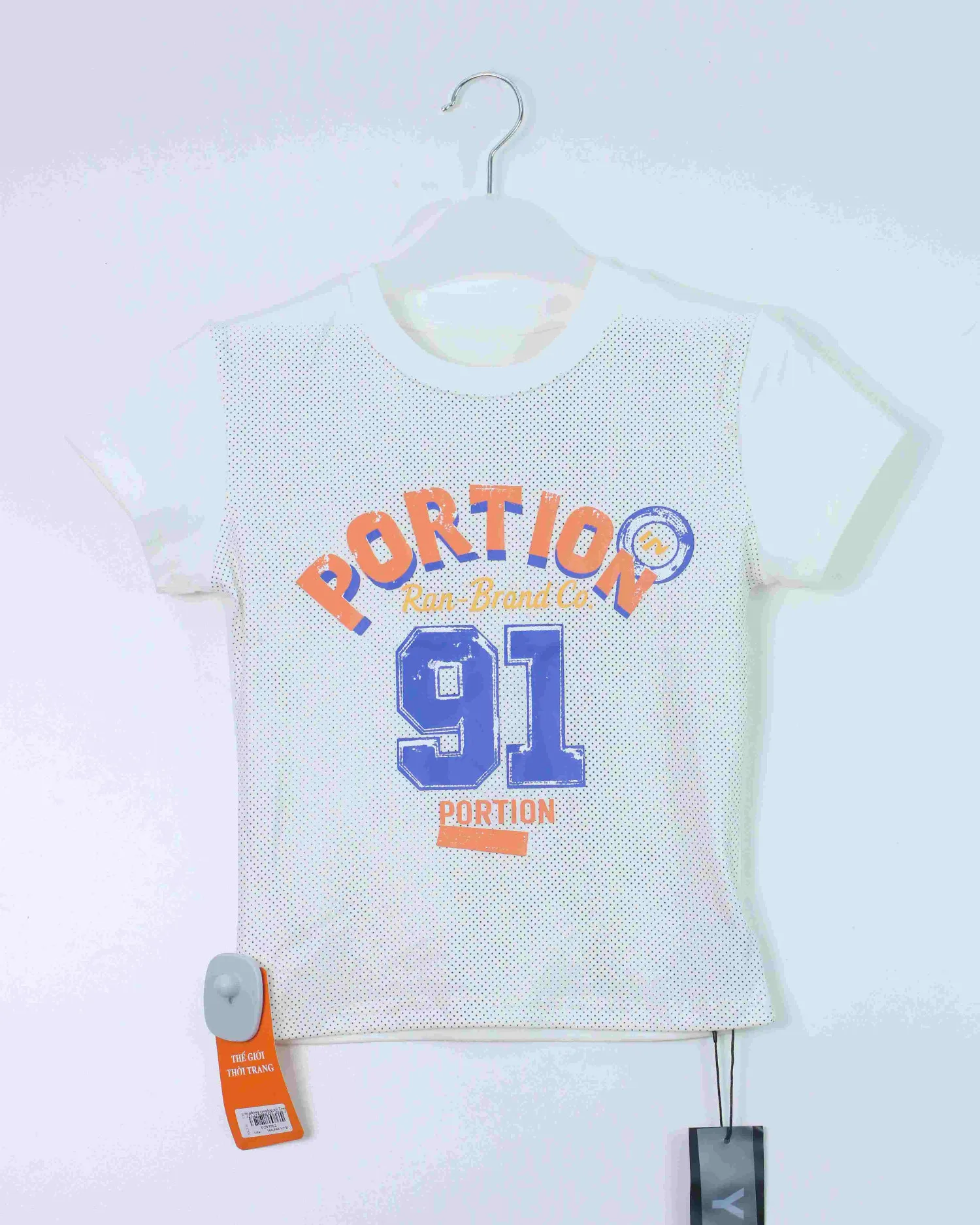 Áo phông croptop nữ Teen 522-13 trắng H27.2026.2