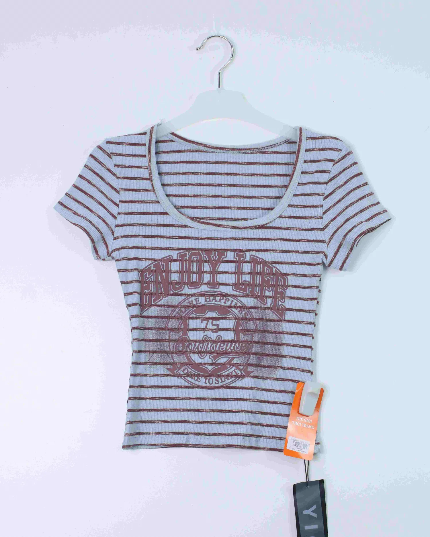 Áo phông croptop nữ Teen 581-2 vàng H27.2026.2