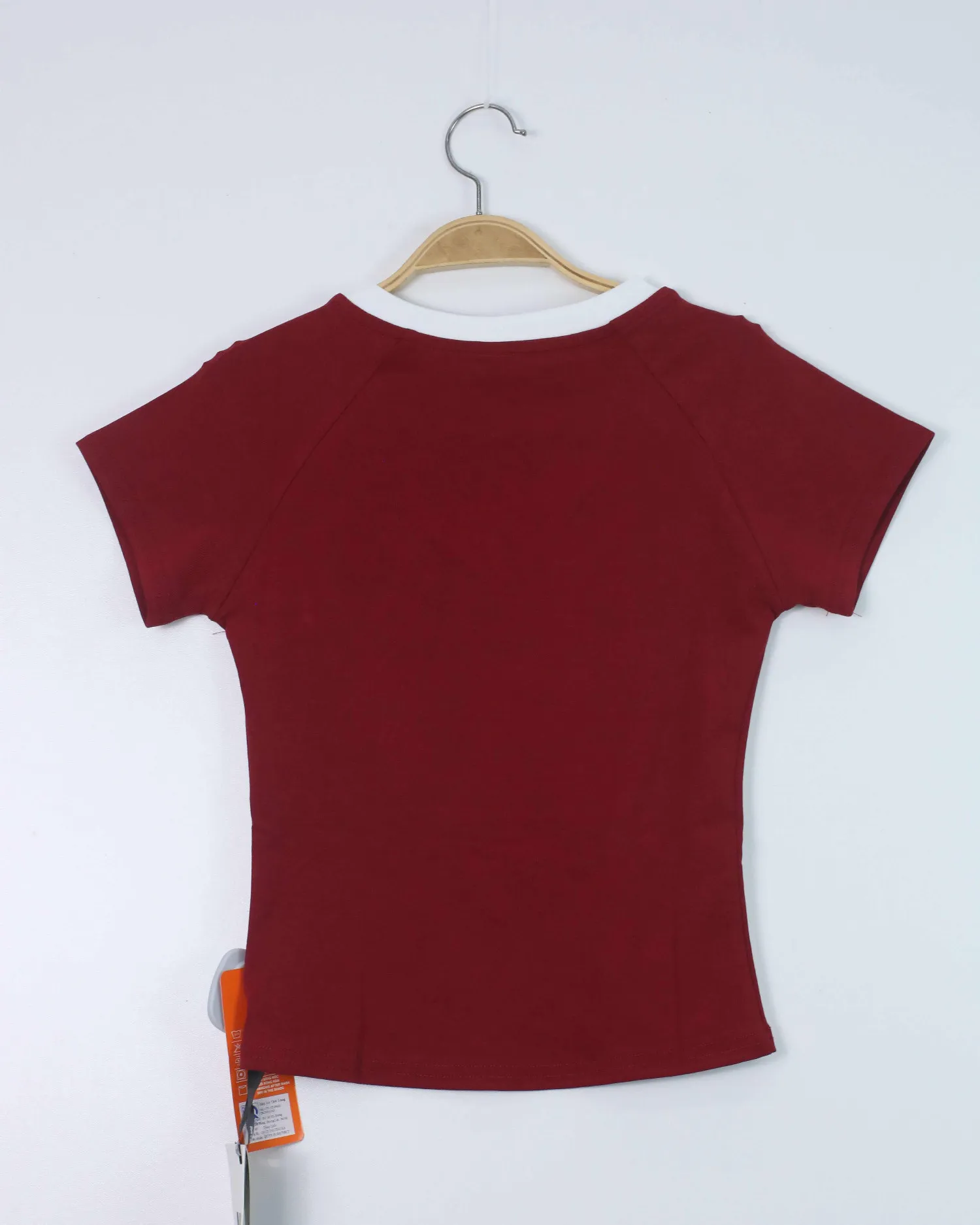 Áo phông nữ cổ tròn croptop TT 2032 than H12.2026.2