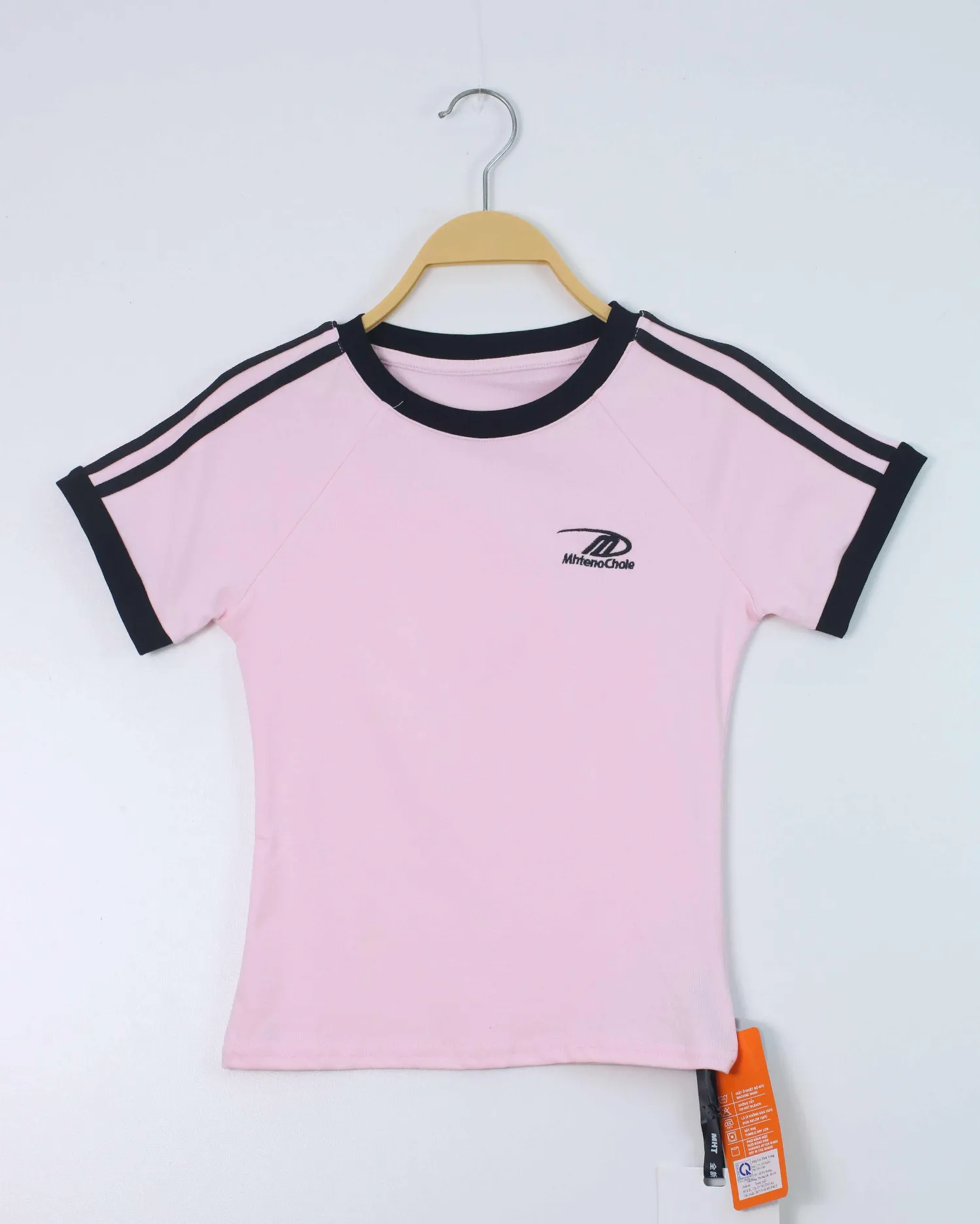 Áo phông nữ cổ tròn croptop TT 2085 trắng H12.2026.2