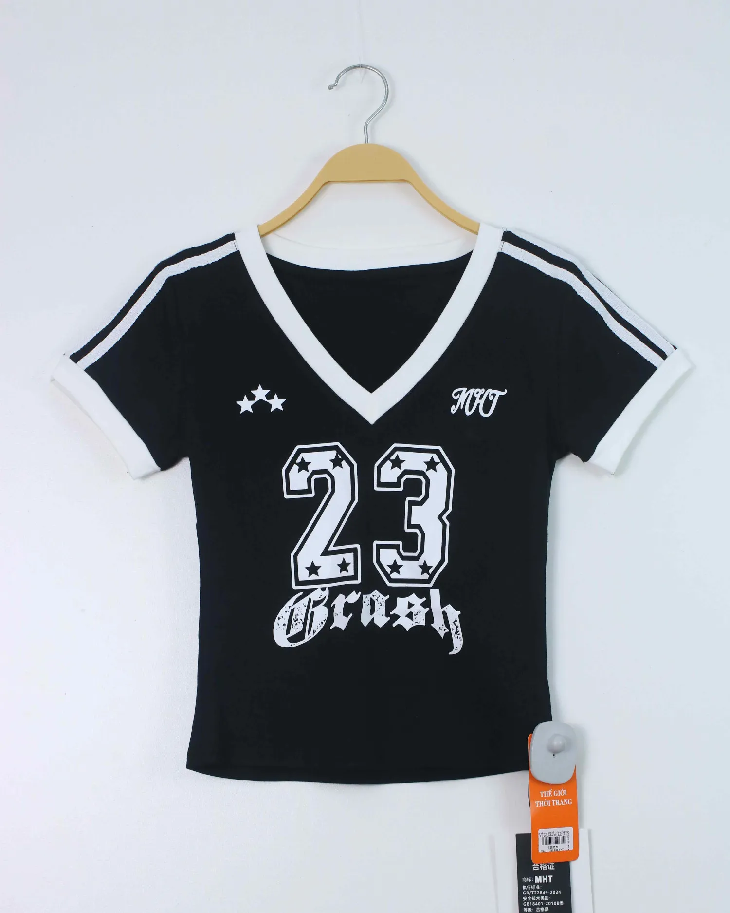 Áo phông nữ cổ tròn croptop TT 2023 xanh H12.2026.2