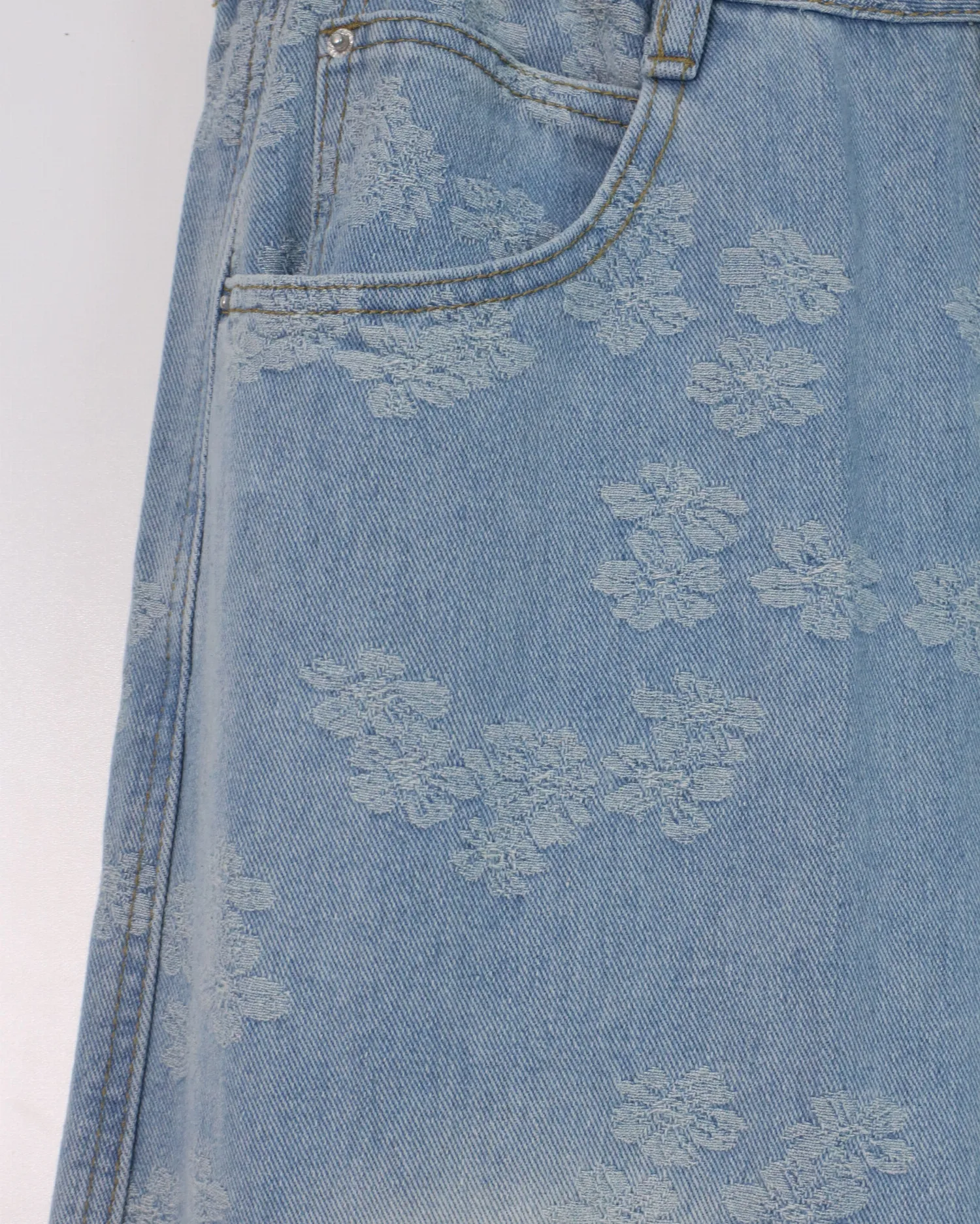 https://sieuthithanhdo.vn/images/products/thoi_trang/anhthoitranggoss/2026/Tháng%206/20-6/N159622/original/N159622_2.webp