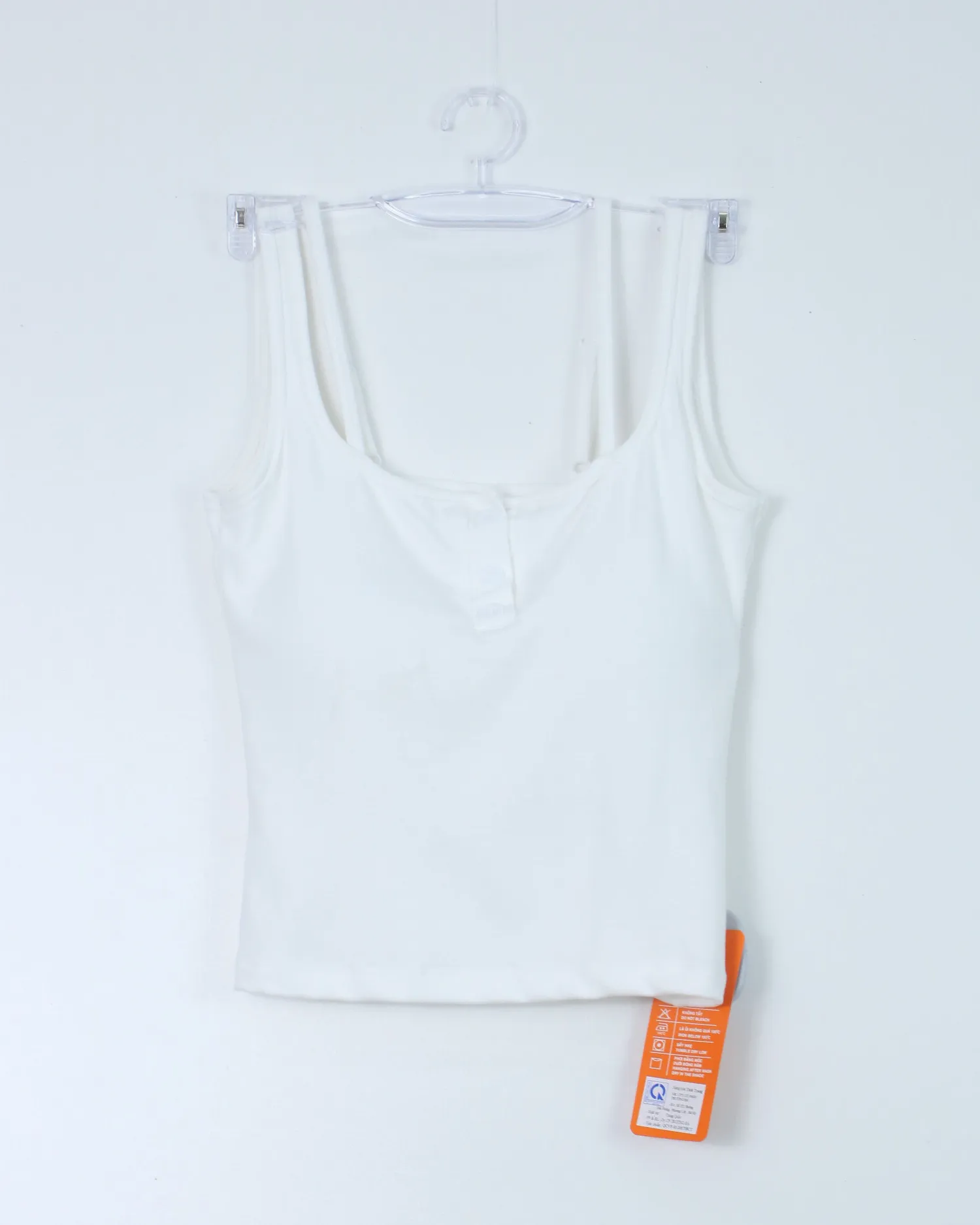 Áo 2 dây nữ đệm zip 1365 trắng H02.2026.1