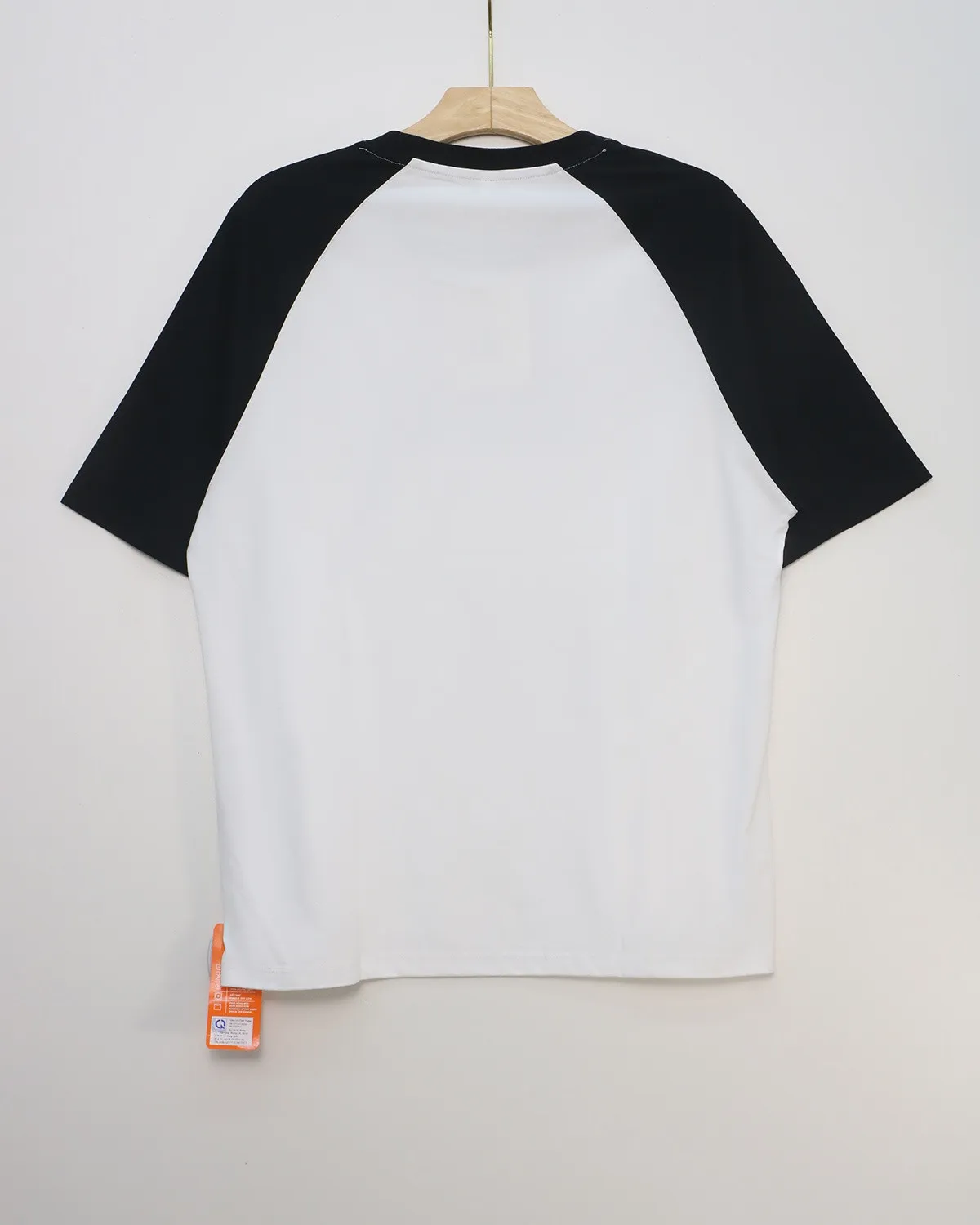 https://sieuthithanhdo.vn/images/products/thoi_trang/anhthoitranggoss/2026/nam2026online/a%20hieu/thang4/24-4/O181670/original/O181670_3.webp