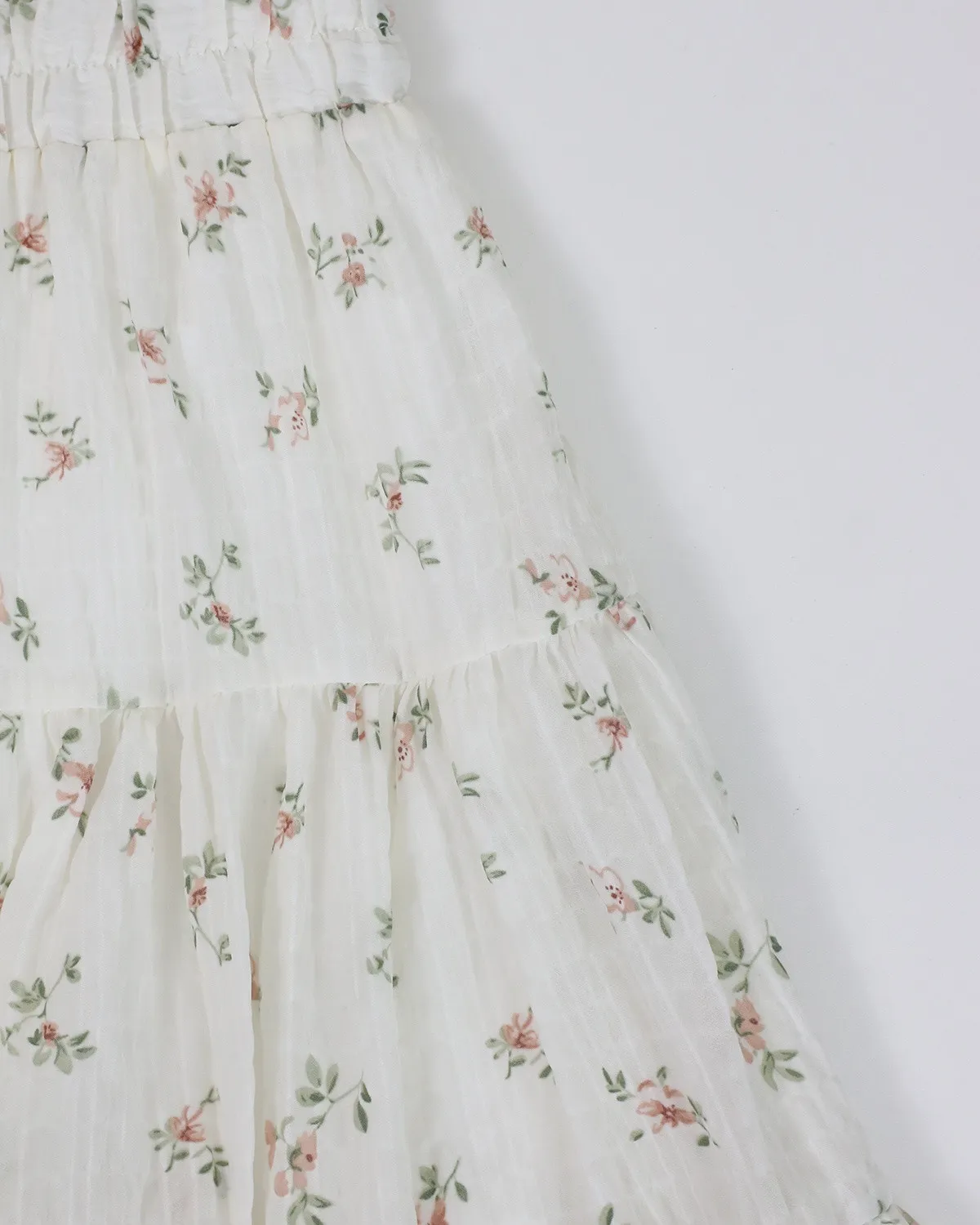 https://sieuthithanhdo.vn/images/products/thoi_trang/anhthoitranggoss/2026/nam2026online/a%20hieu/thang5/11-5/N156382/original/N156382_2.webp