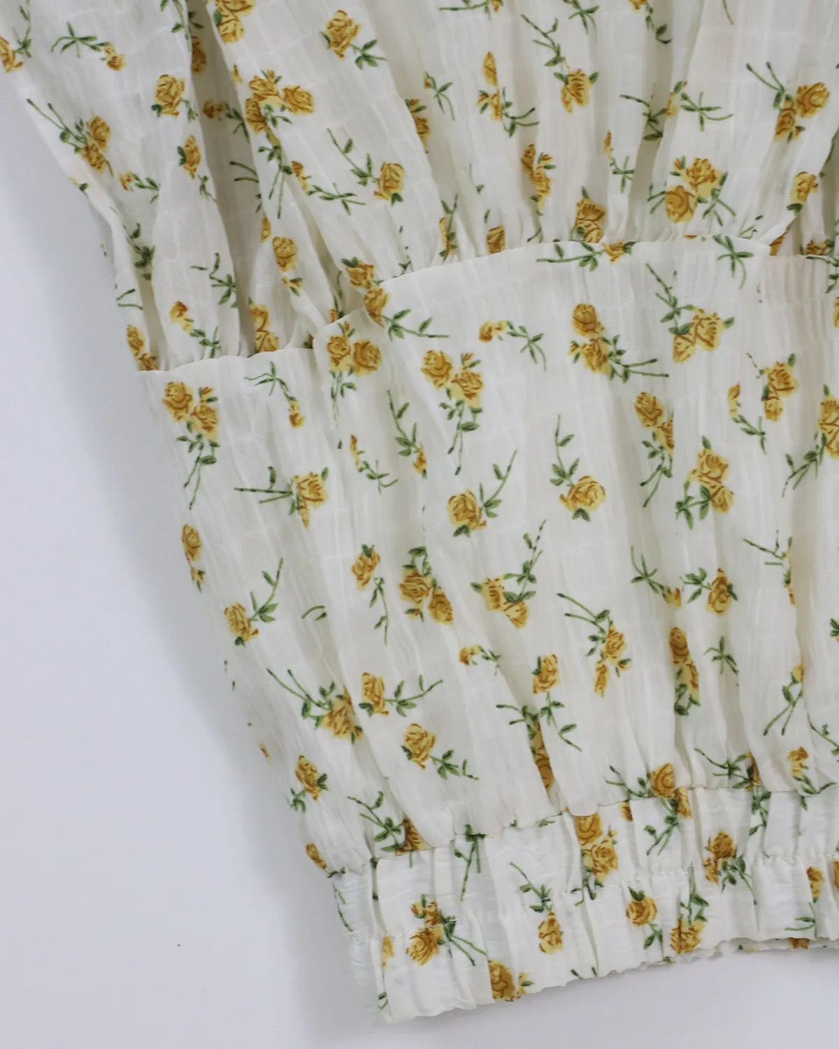 https://sieuthithanhdo.vn/images/products/thoi_trang/anhthoitranggoss/2026/nam2026online/a%20hieu/thang5/11-5/N156387/original/N156387_2.webp