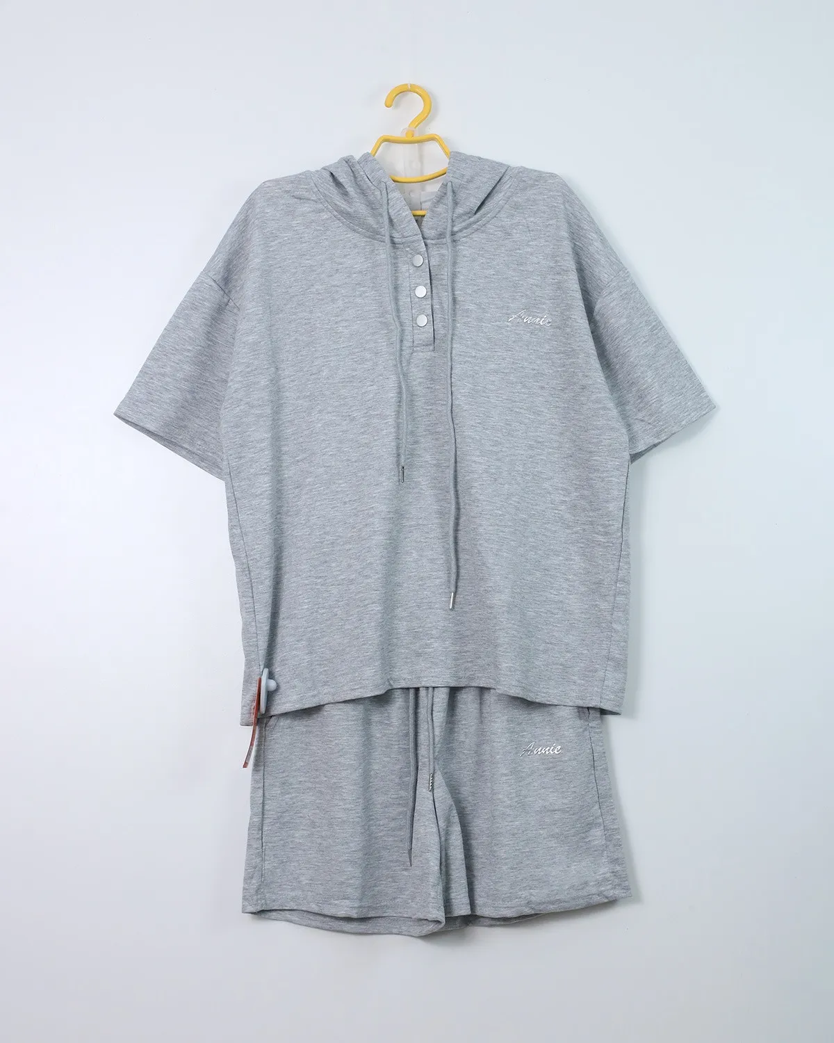 https://sieuthithanhdo.vn/images/products/thoi_trang/anhthoitranggoss/2026/nam2026online/a%20hieu/thang5/16-5/Q072346/original/Q072346_1.webp
