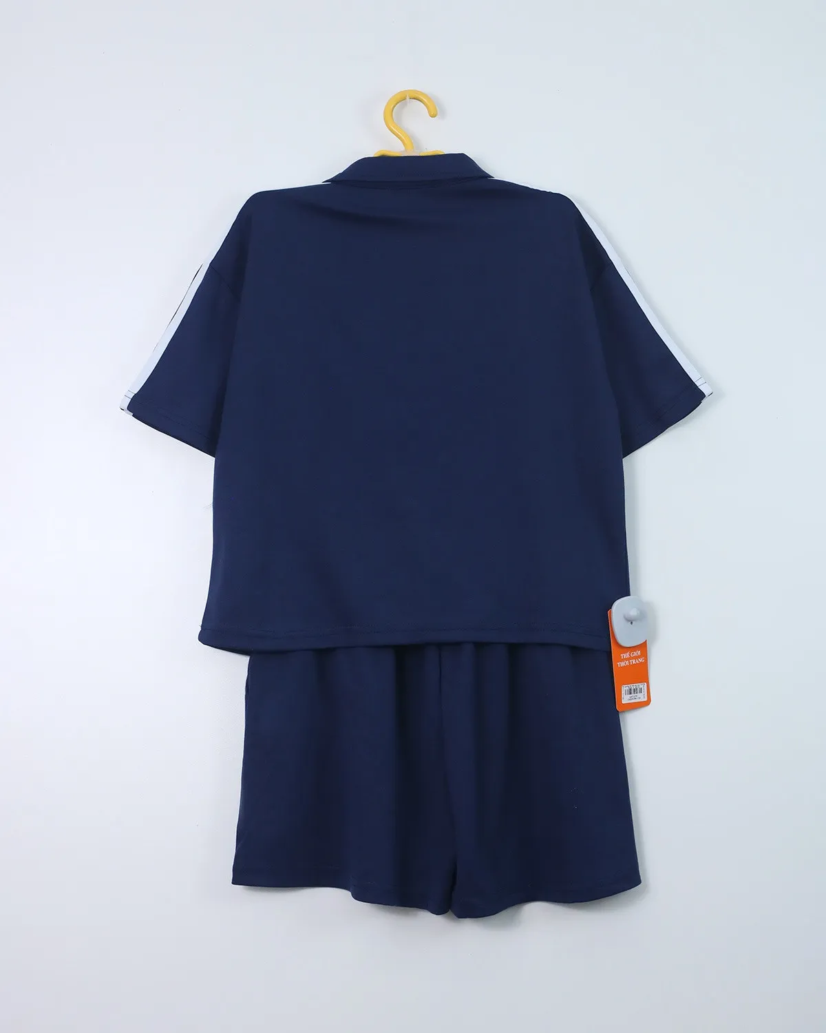 https://sieuthithanhdo.vn/images/products/thoi_trang/anhthoitranggoss/2026/nam2026online/a%20hieu/thang5/16-5/Q072379/original/Q072379_3.webp