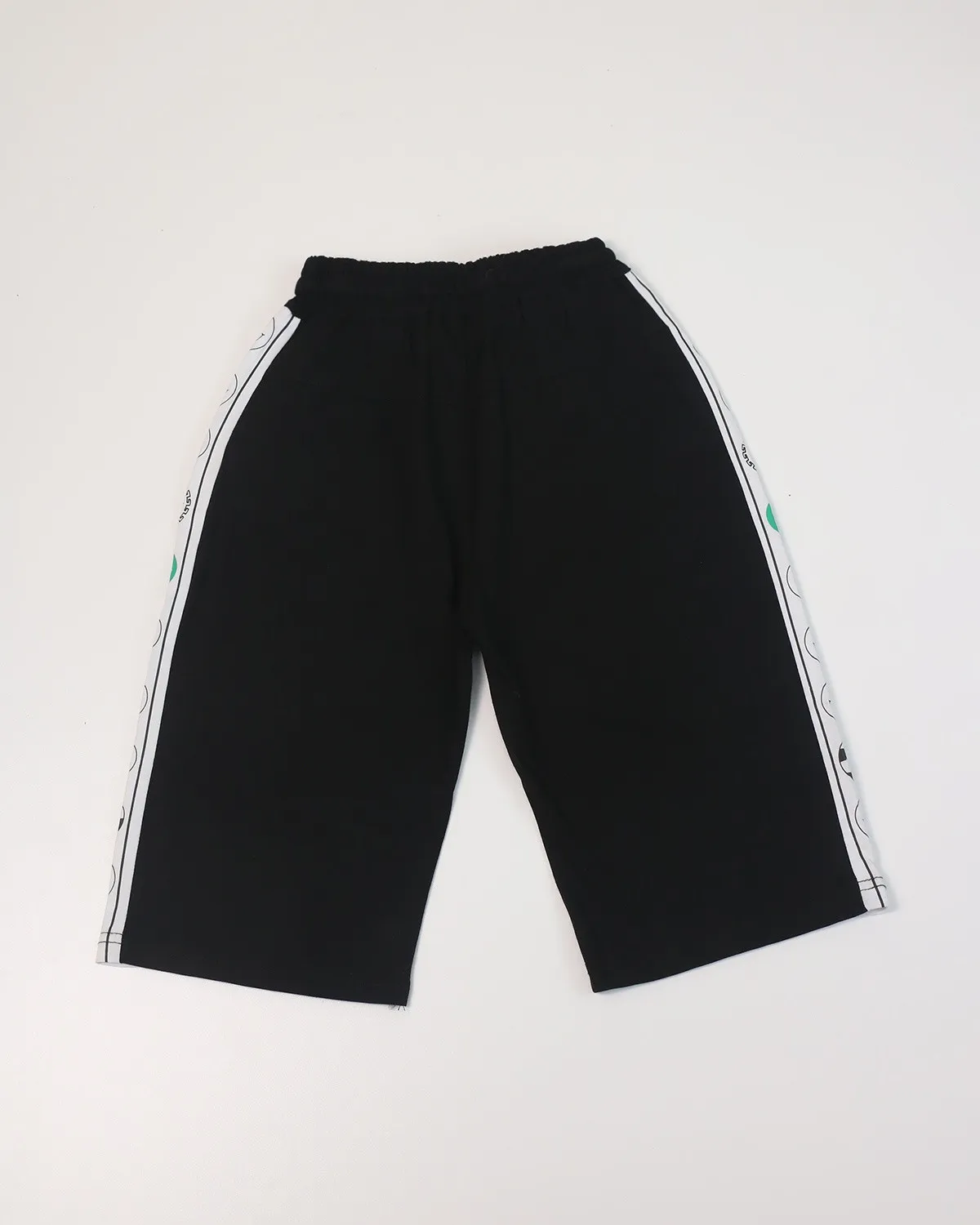 https://sieuthithanhdo.vn/images/products/thoi_trang/anhthoitranggoss/2026/nam2026online/a%20hieu/thang5/18-5/T201113/original/T201113_3.webp