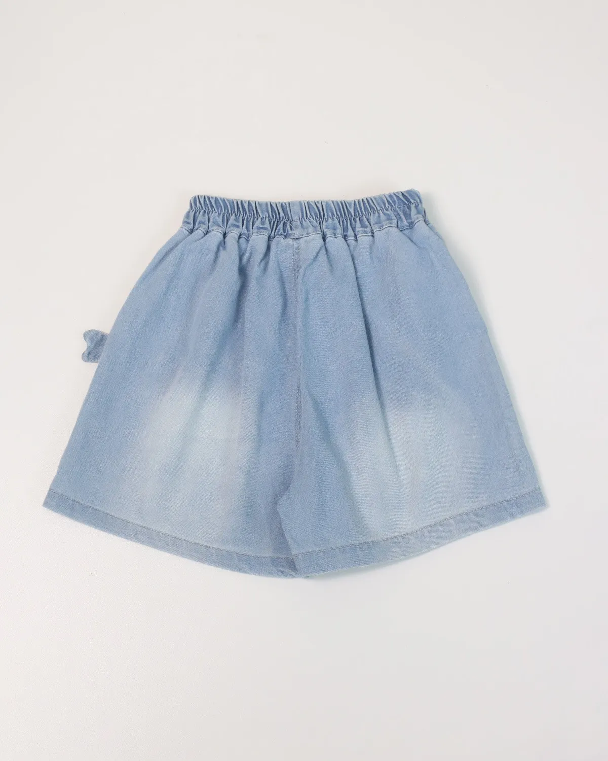 https://sieuthithanhdo.vn/images/products/thoi_trang/anhthoitranggoss/2026/nam2026online/a%20hieu/thang5/18-5/T226495/original/T226495_3.webp