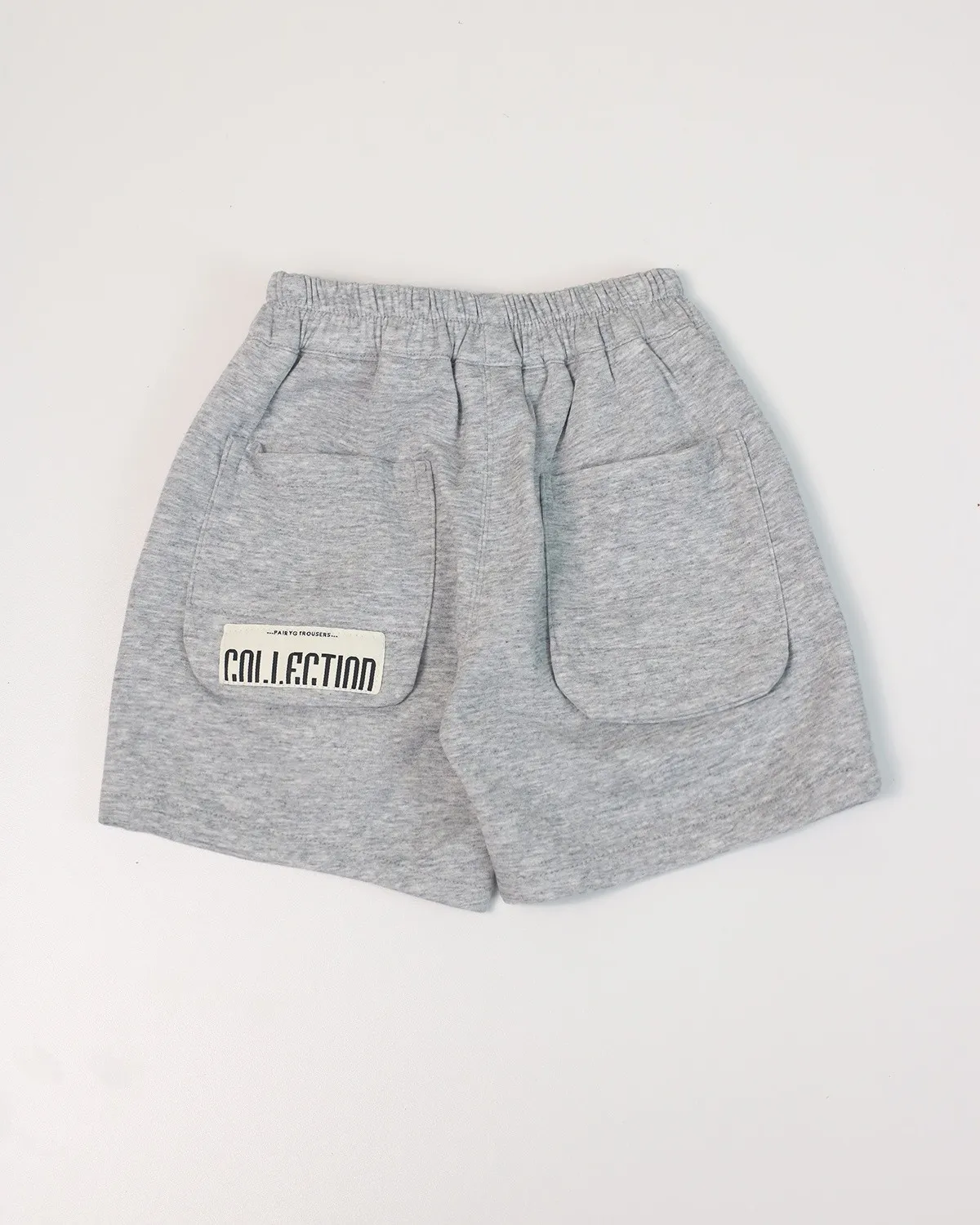 Quần short bé trai 20228 màu be size 120 AS02