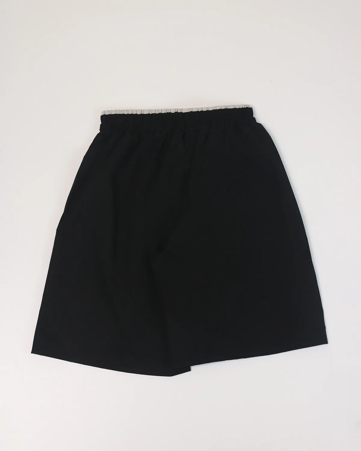 https://sieuthithanhdo.vn/images/products/thoi_trang/anhthoitranggoss/2026/nam2026online/a%20hieu/thang5/18-5/T254435/original/T254435_3.webp