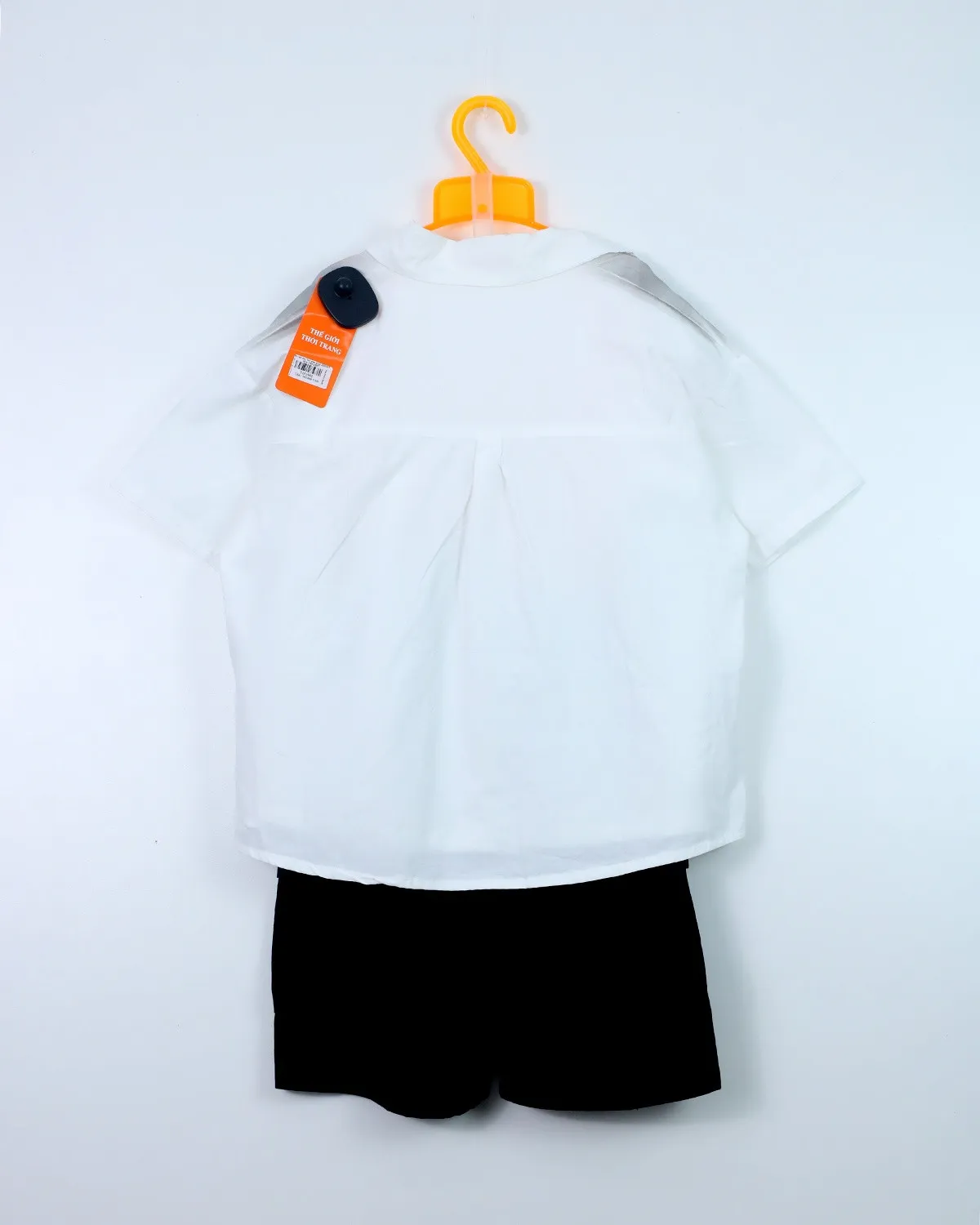 https://sieuthithanhdo.vn/images/products/thoi_trang/anhthoitranggoss/2026/nam2026online/a%20hieu/thang5/21-5/T251582/original/T251582_3.webp