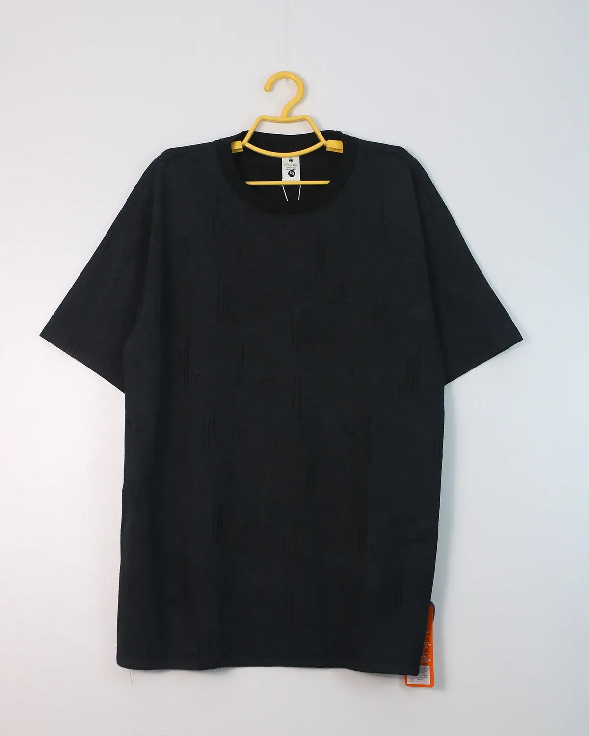 Áo phông cổ tròn 5801  đen size 2XL . AL07