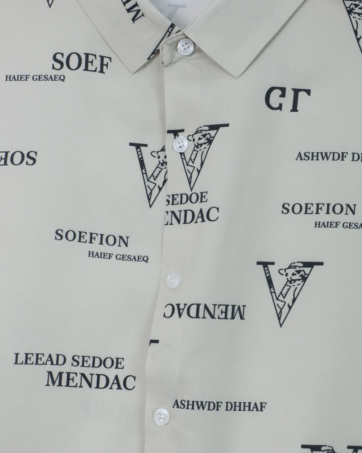 Áo sơ mi cộc 8802 ghi size 2XL. AL01