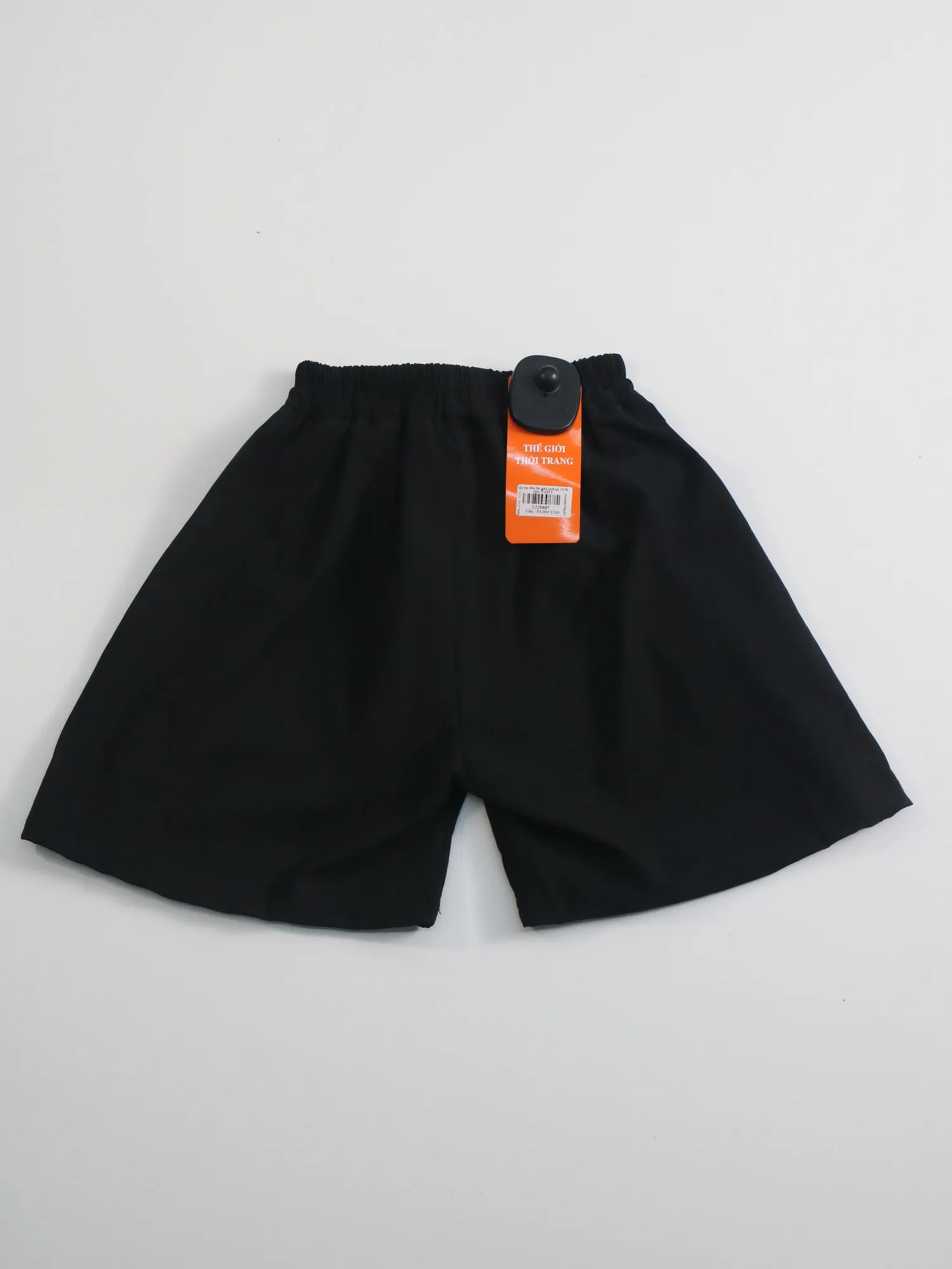 https://sieuthithanhdo.vn/images/products/thoi_trang/anhthoitranggoss/2026/nam2026online/a%20hieu/thang5/4-5/T229887/original/T229887_3.webp