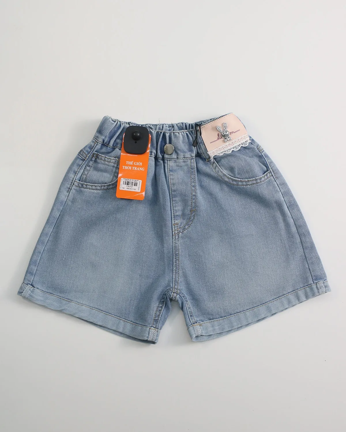 Quần đùi bò trẻ em gái 24F03 size 28 AS12
