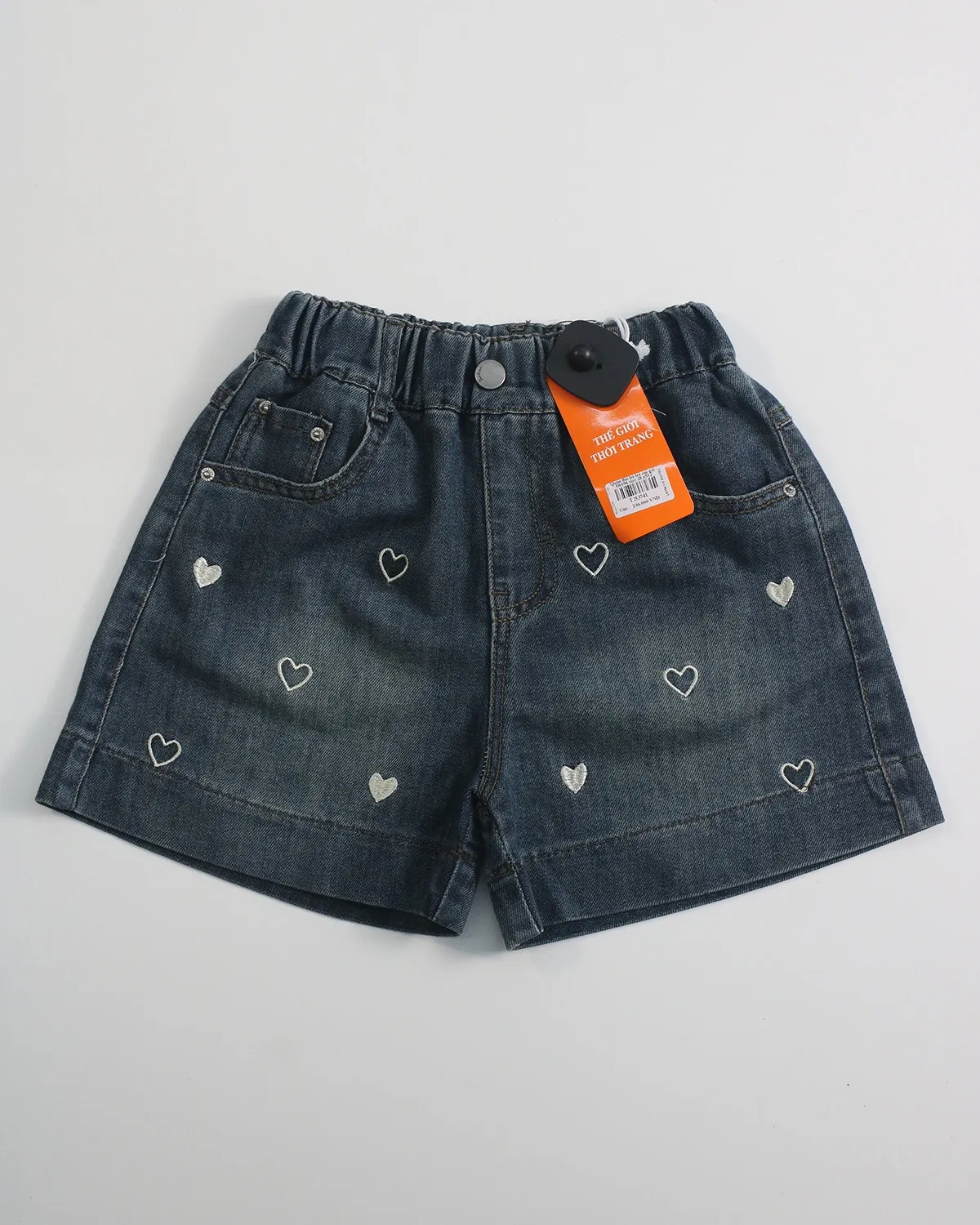 Quần đùi bò trẻ em gái D6106 size 30 AS12
