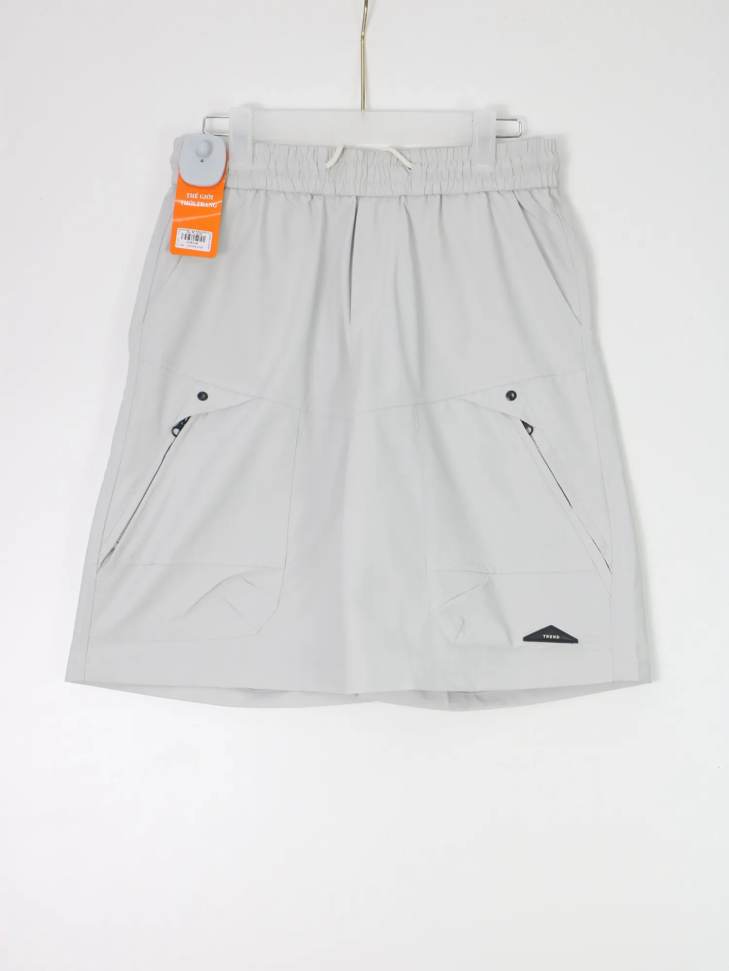 Quần ngố nam kiểu 6605 be size 30 . AL08