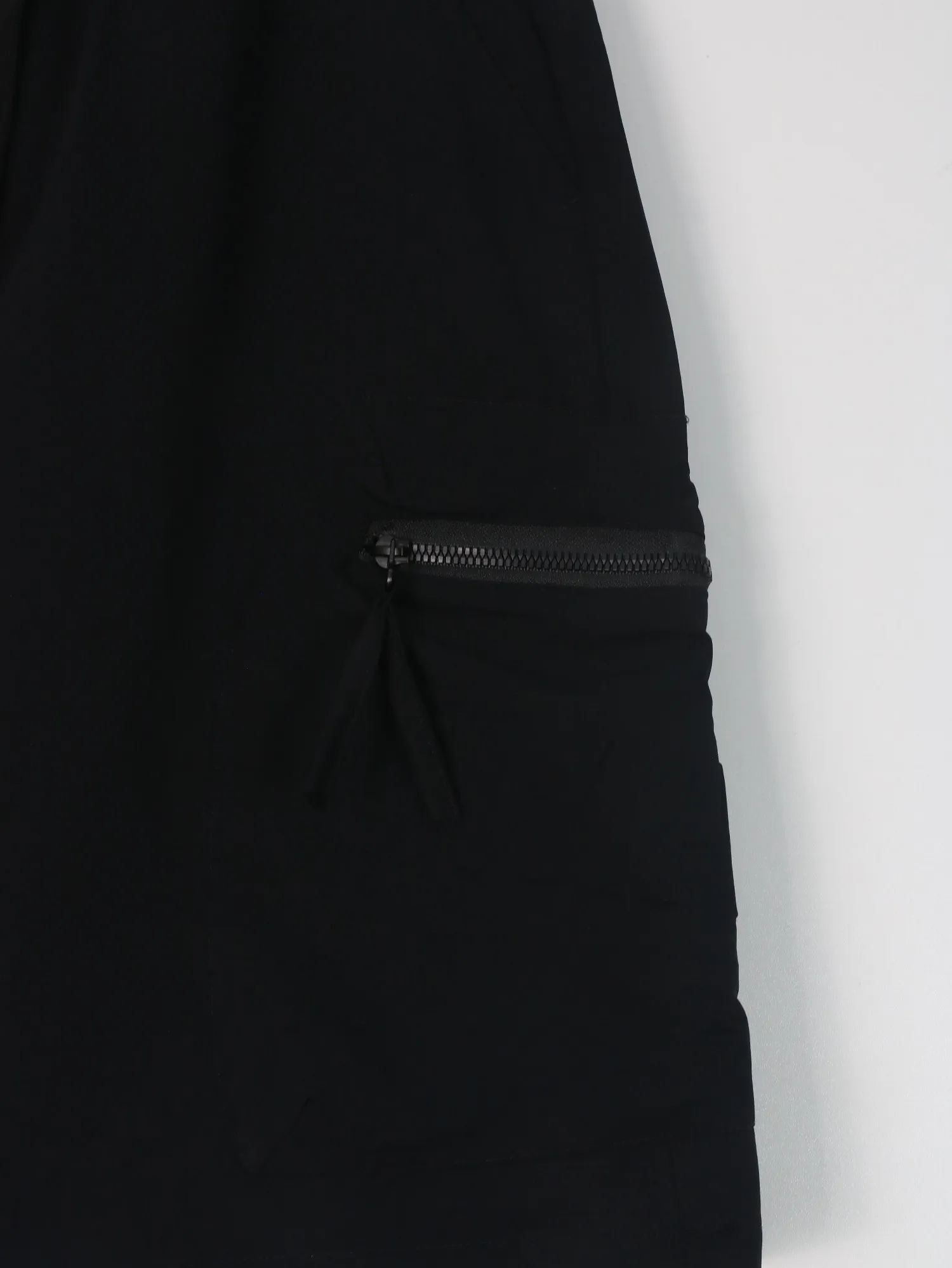 Quần ngố nam kiểu 6001 đen size 31 . AL08