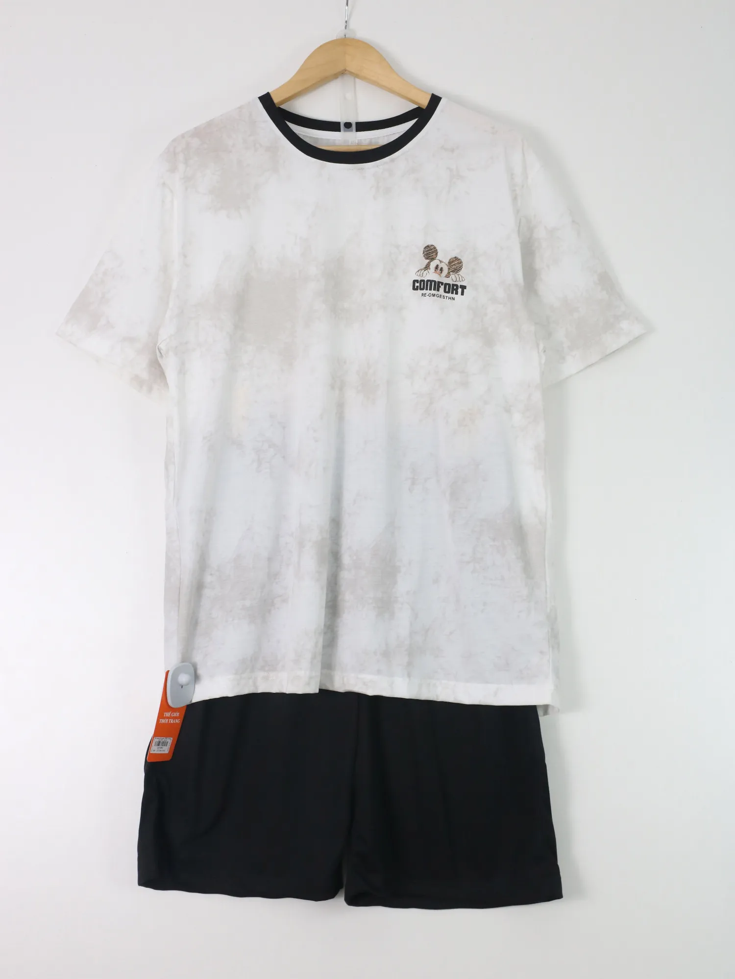 Bộ quần áo nam 9901 trắng size XL . AL22
