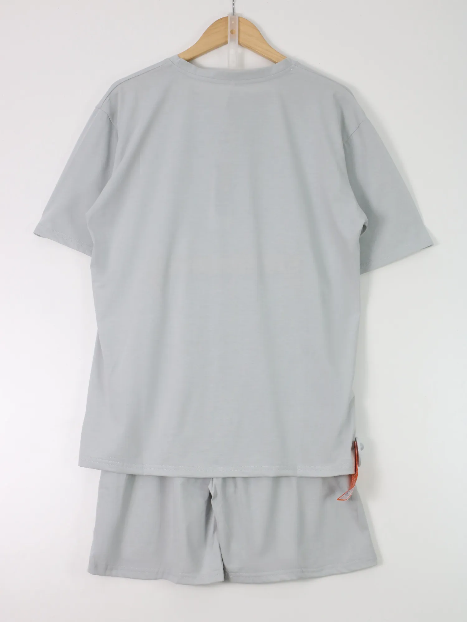https://sieuthithanhdo.vn/images/products/thoi_trang/anhthoitranggoss/2026/nam2026online/a%20hieu/thang5/7-5/Q071867/original/Q071867_3.webp
