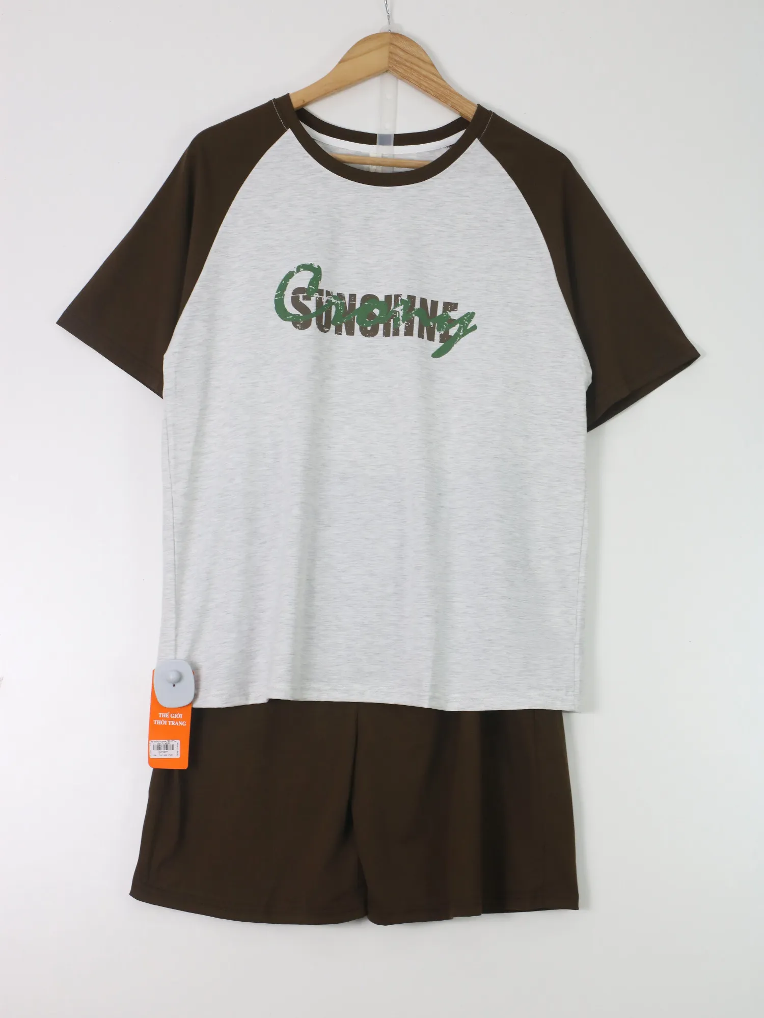 Bộ quần áo nam 581-27 be size XL . AL22