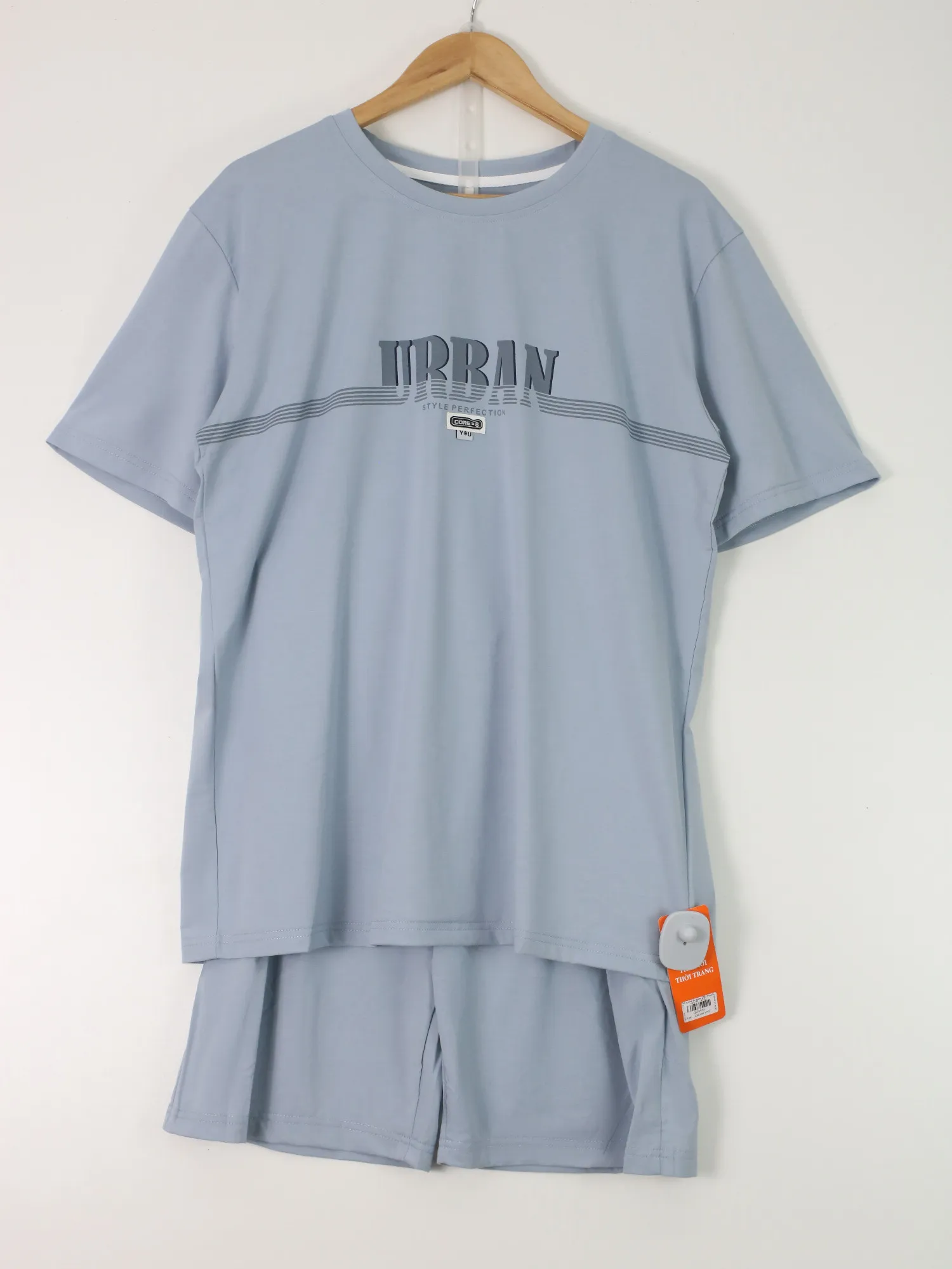Bộ quần áo nam 258-2 be size XL . AL22