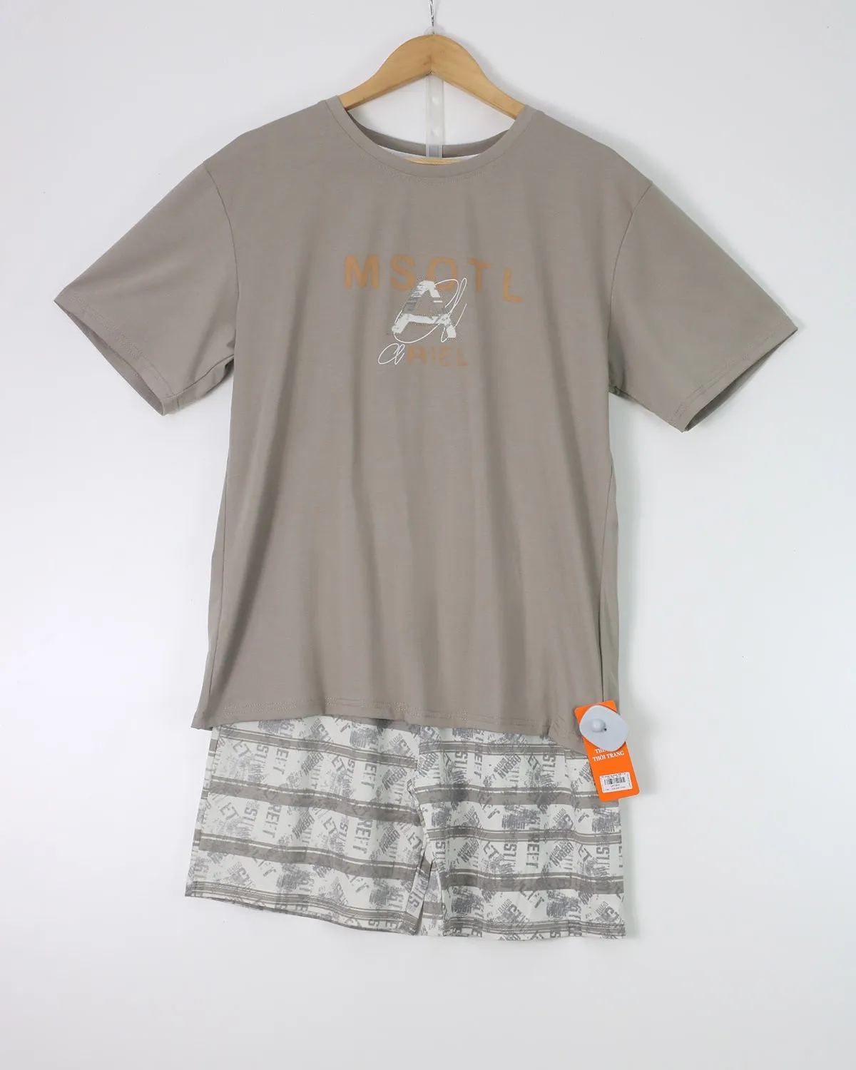 Bộ quần áo nam 358-1 be size 2XL . AL22