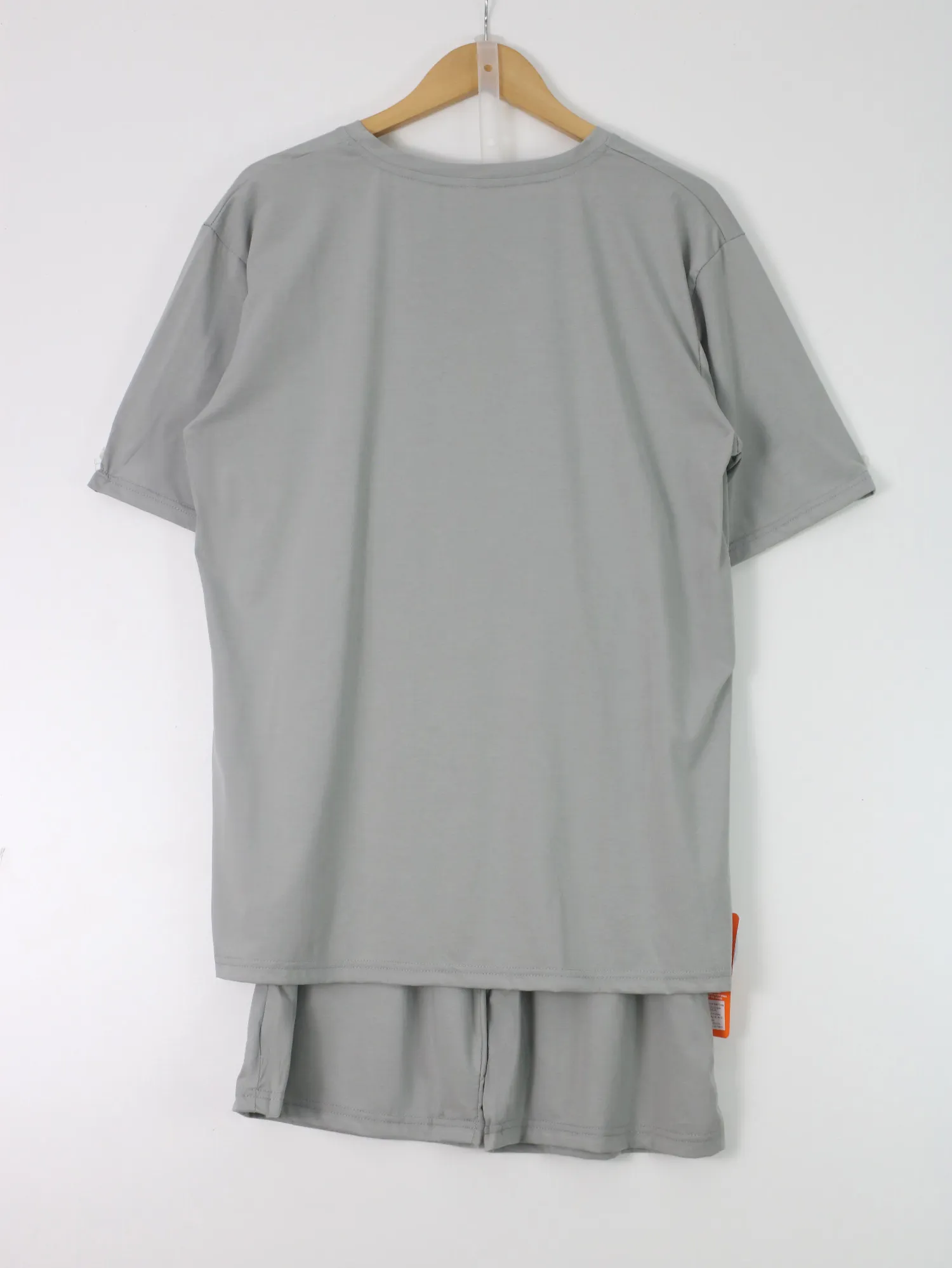 https://sieuthithanhdo.vn/images/products/thoi_trang/anhthoitranggoss/2026/nam2026online/a%20hieu/thang5/7-5/Q072029/original/Q072029_3.webp