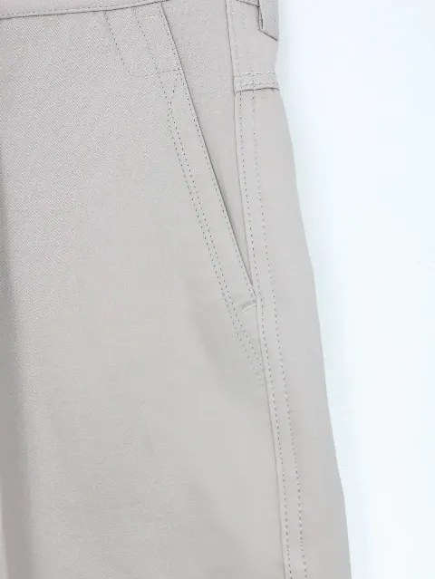 Quần kaki trung 9027 kem size 34 . HH