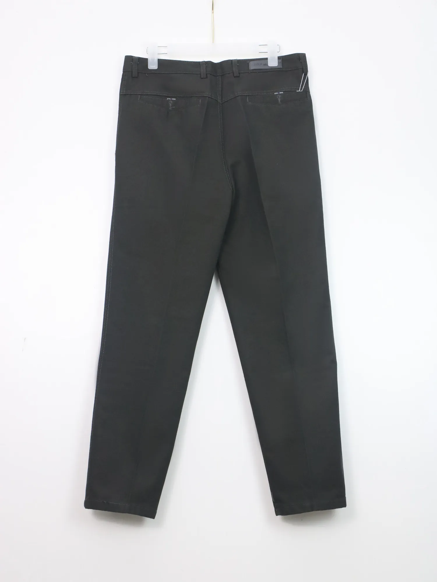 https://sieuthithanhdo.vn/images/products/thoi_trang/anhthoitranggoss/2026/nam2026online/a%20hieu/thang5/9-5/M080690/original/M080690_3.webp