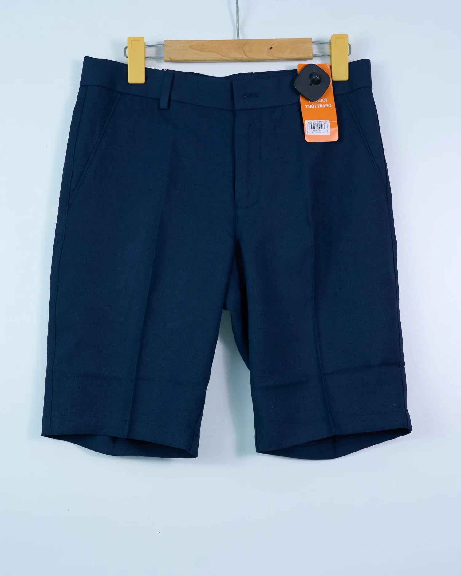 Quần short dù vân 111 AB đen size XL. TT
