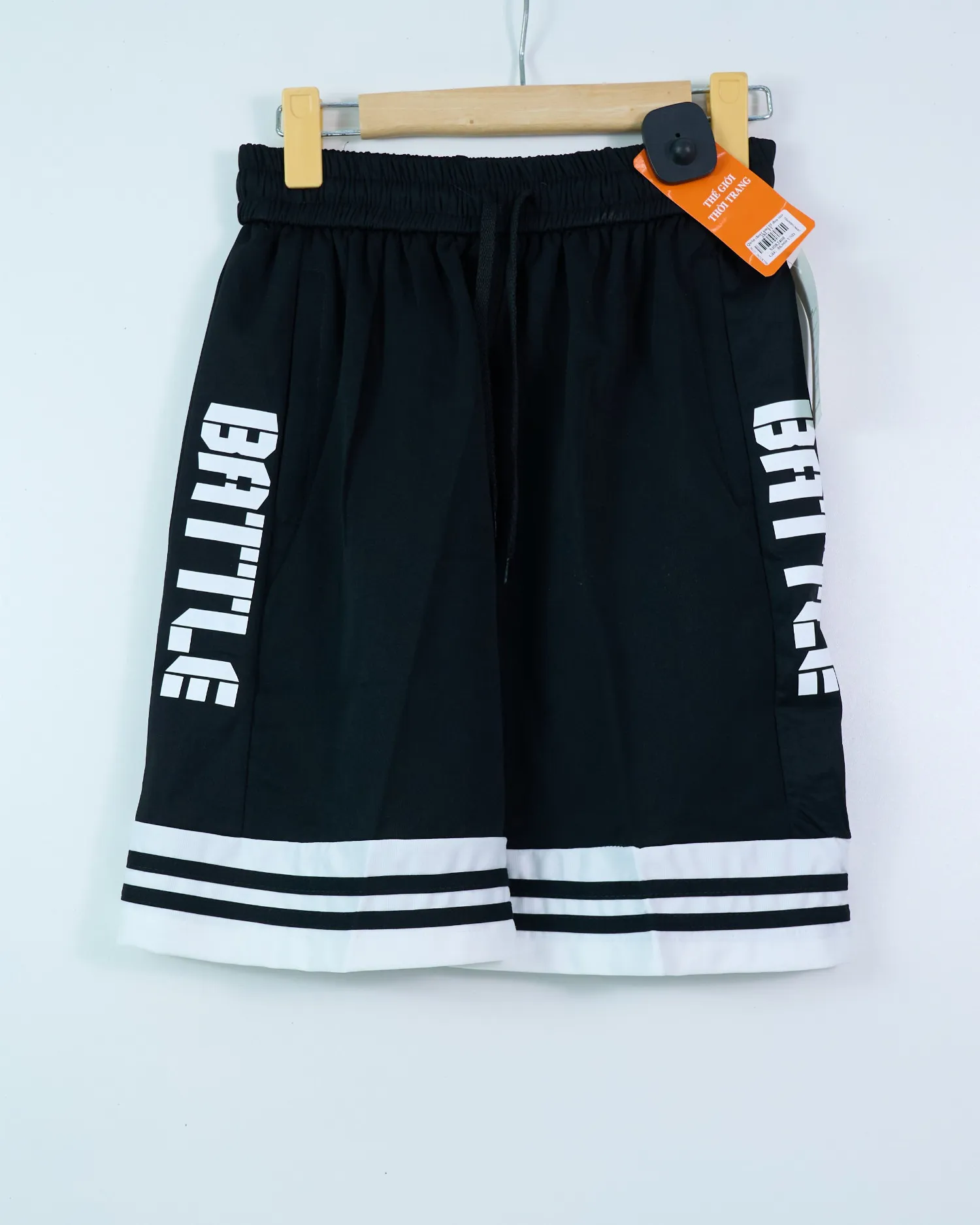 Quần short umi 01 đen size 2XL. TT