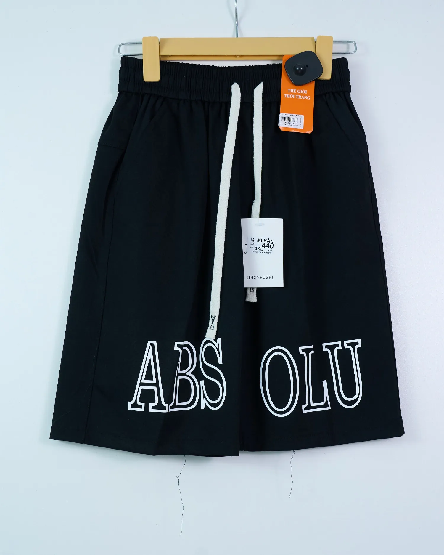 Quần short umi hàn 440 đen size 3XL . TT