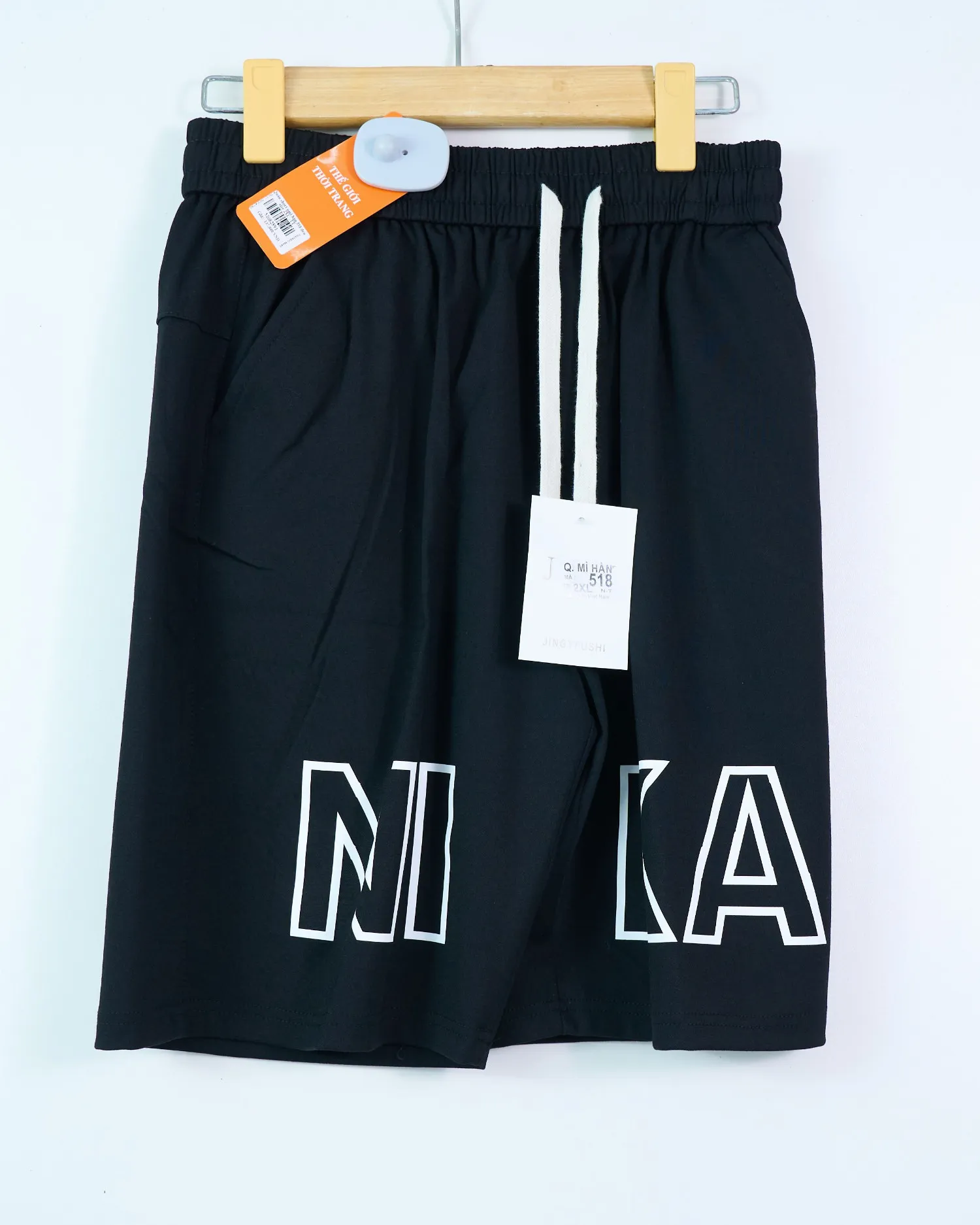 Quần short umi hàn 518 đen size 2XL . TT
