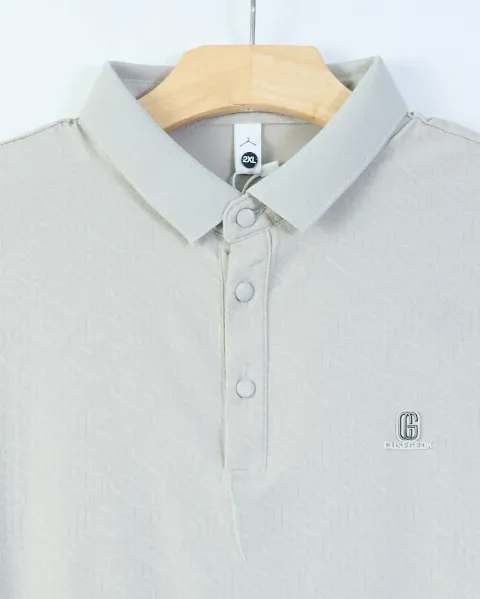 Áo phông cổ bẻ 3017 rêu size L. CV
