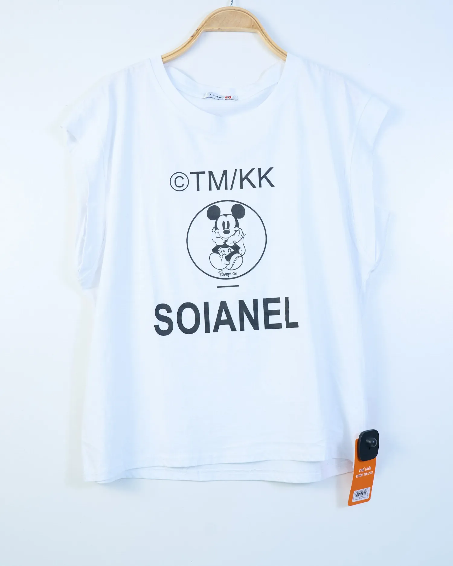 Áo phông tay hến nữ 349 mickey trắng SIEU09