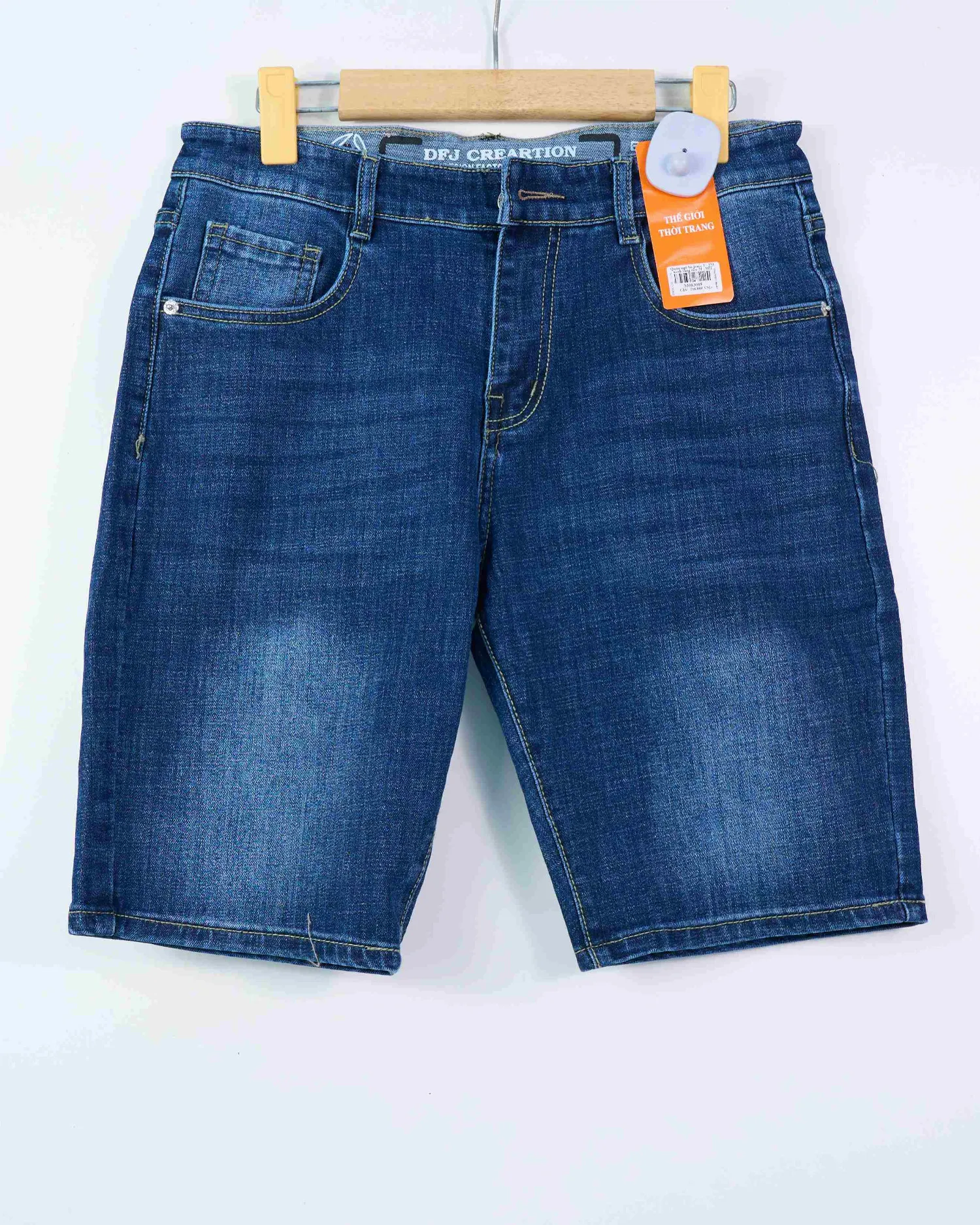 Quần ngố bò jeans T- 273 xanh sáng size 31 . MH