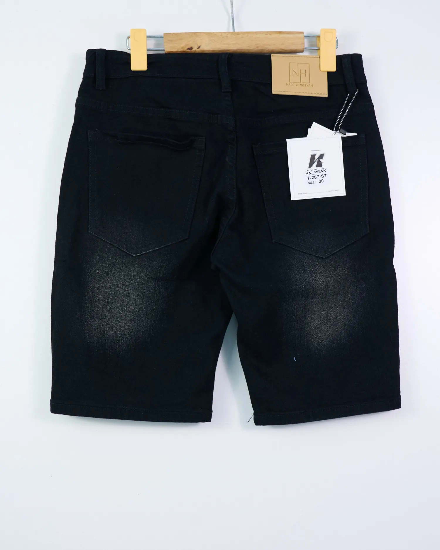 https://sieuthithanhdo.vn/images/products/thoi_trang/anhthoitranggoss/2026/nam2026online/thang3/27-3/M083026/original/M083026_3.webp
