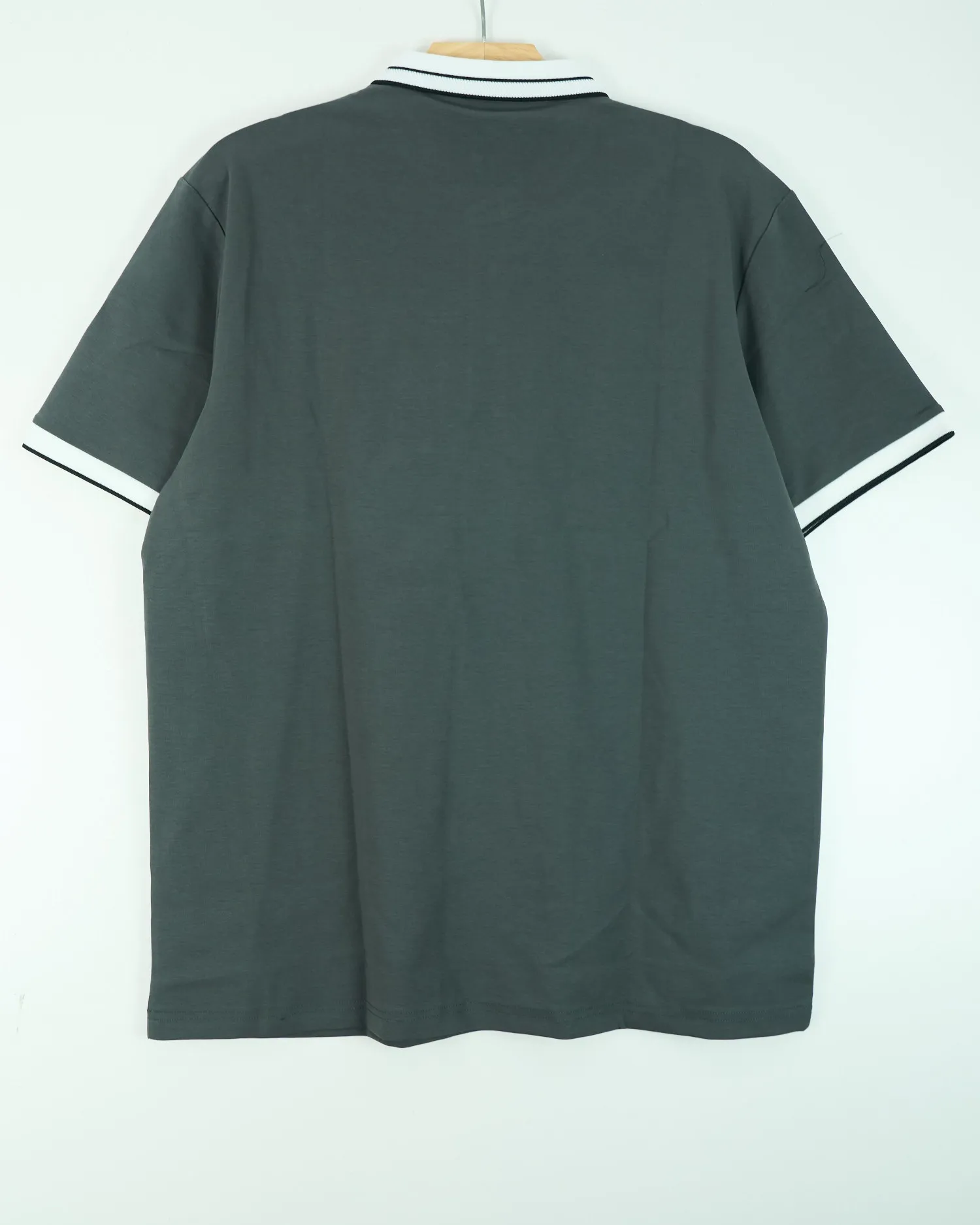 https://sieuthithanhdo.vn/images/products/thoi_trang/anhthoitranggoss/2026/nam2026online/thang4/1-4/O186586/original/O186586_3.webp